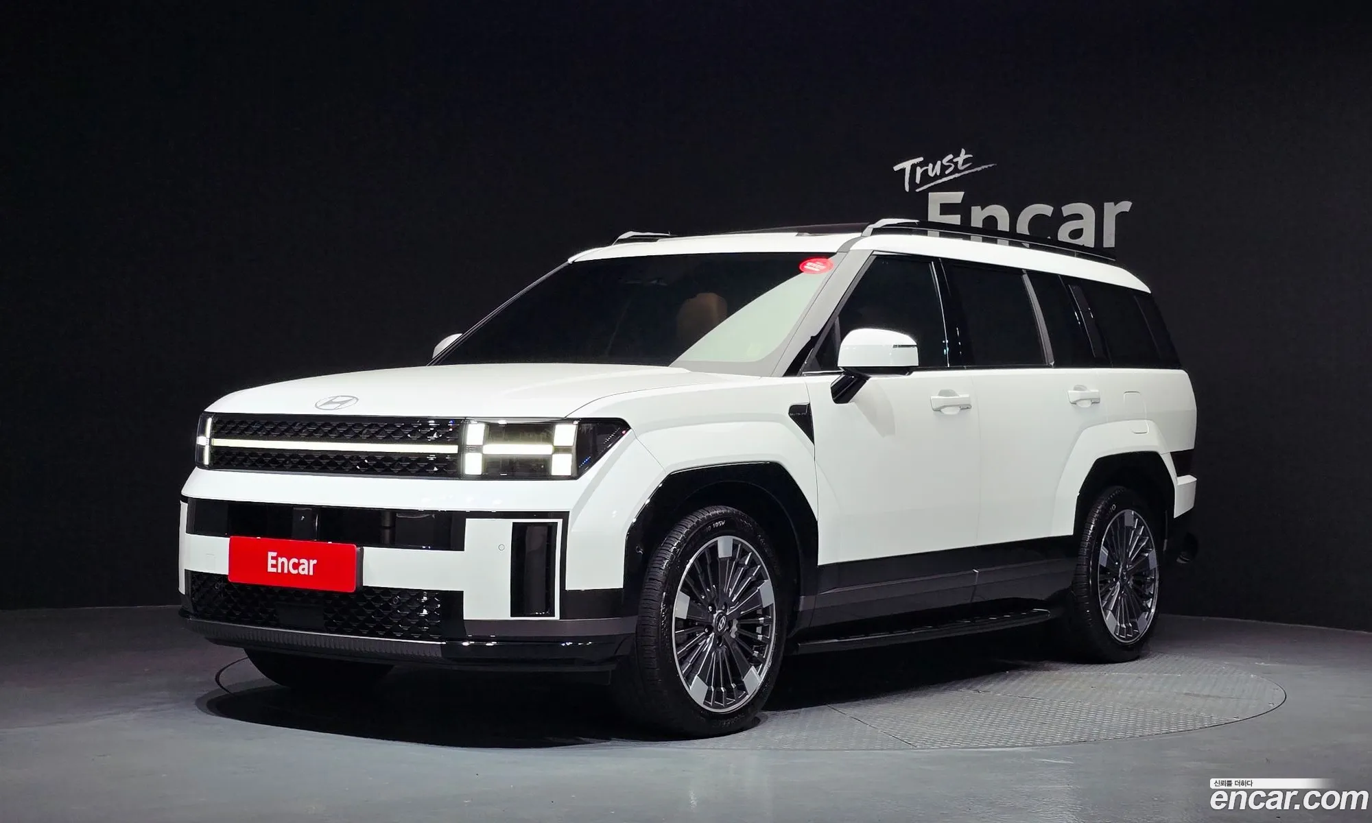 Hyundai Santa Fe 2025 — 2