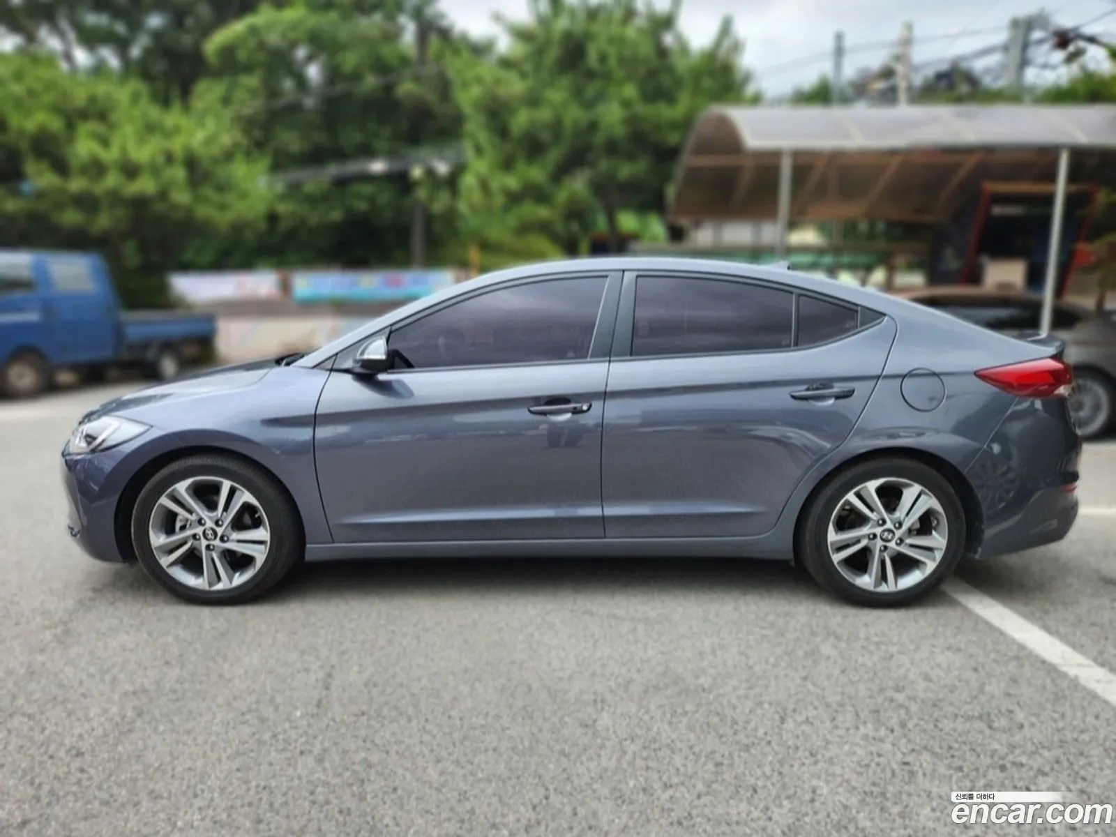 Hyundai Elantra AD 2017 — 3