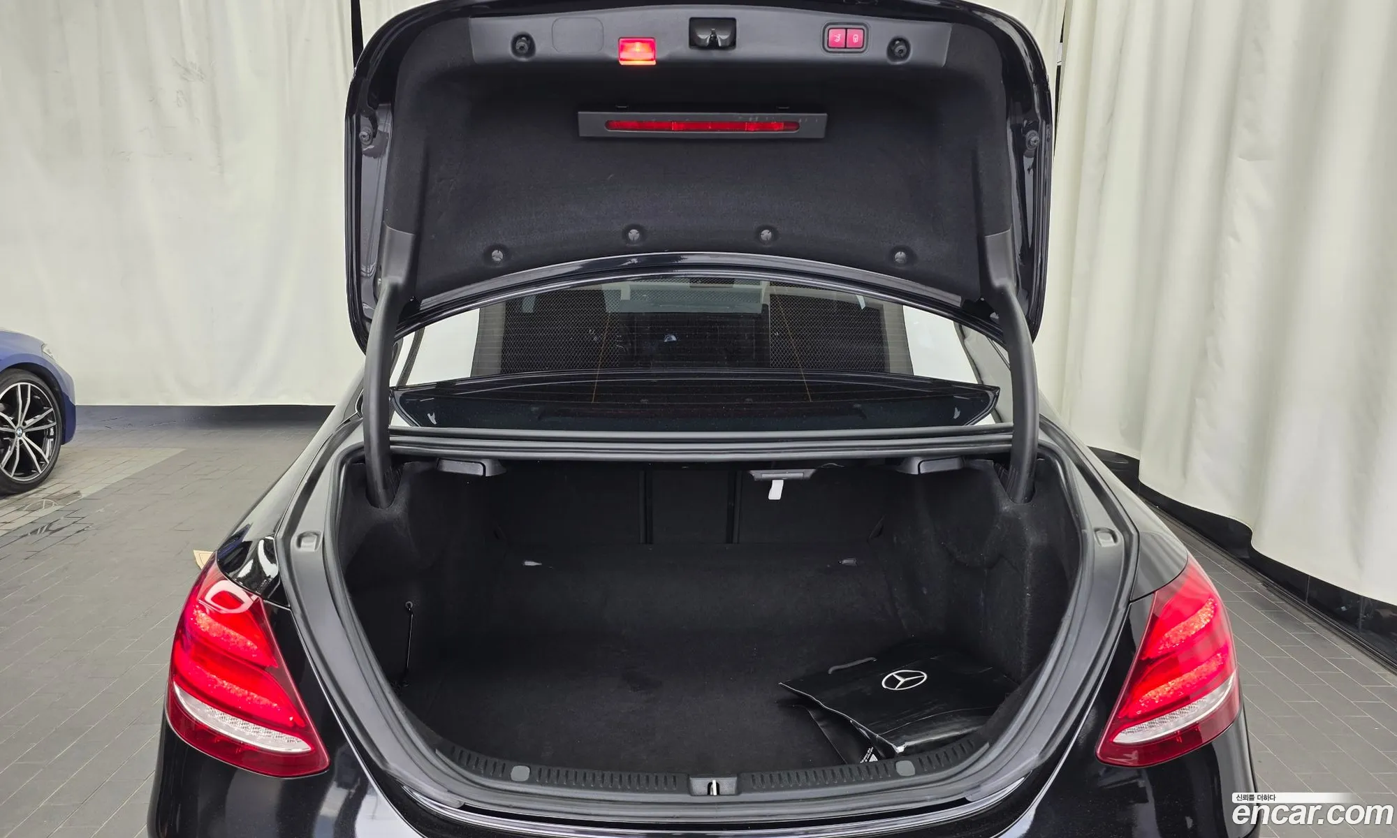 Mercedes-Benz E-Class W213 2016 WDDZF4KB2HA080148 — 20