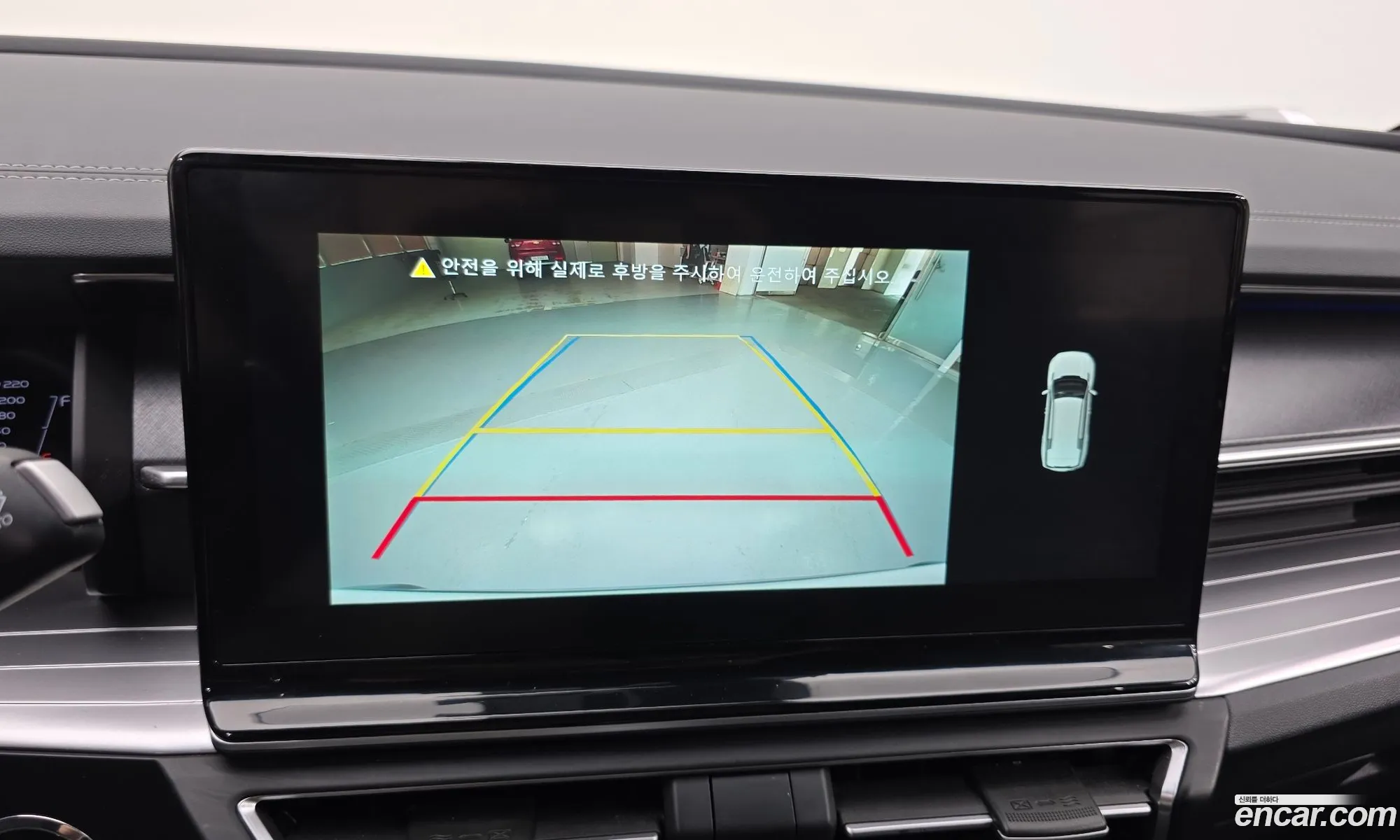 KG Mobility (SsangYong) Torres 2022 — 15