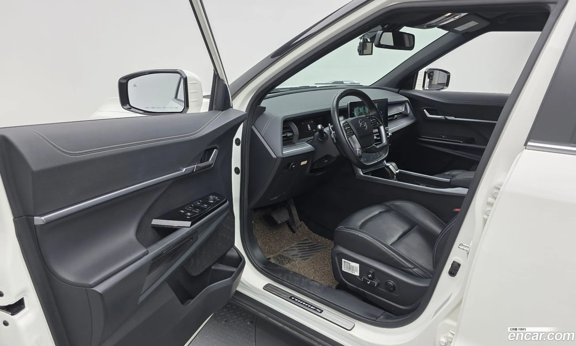KG Mobility (SsangYong) Torres 2022 — 8