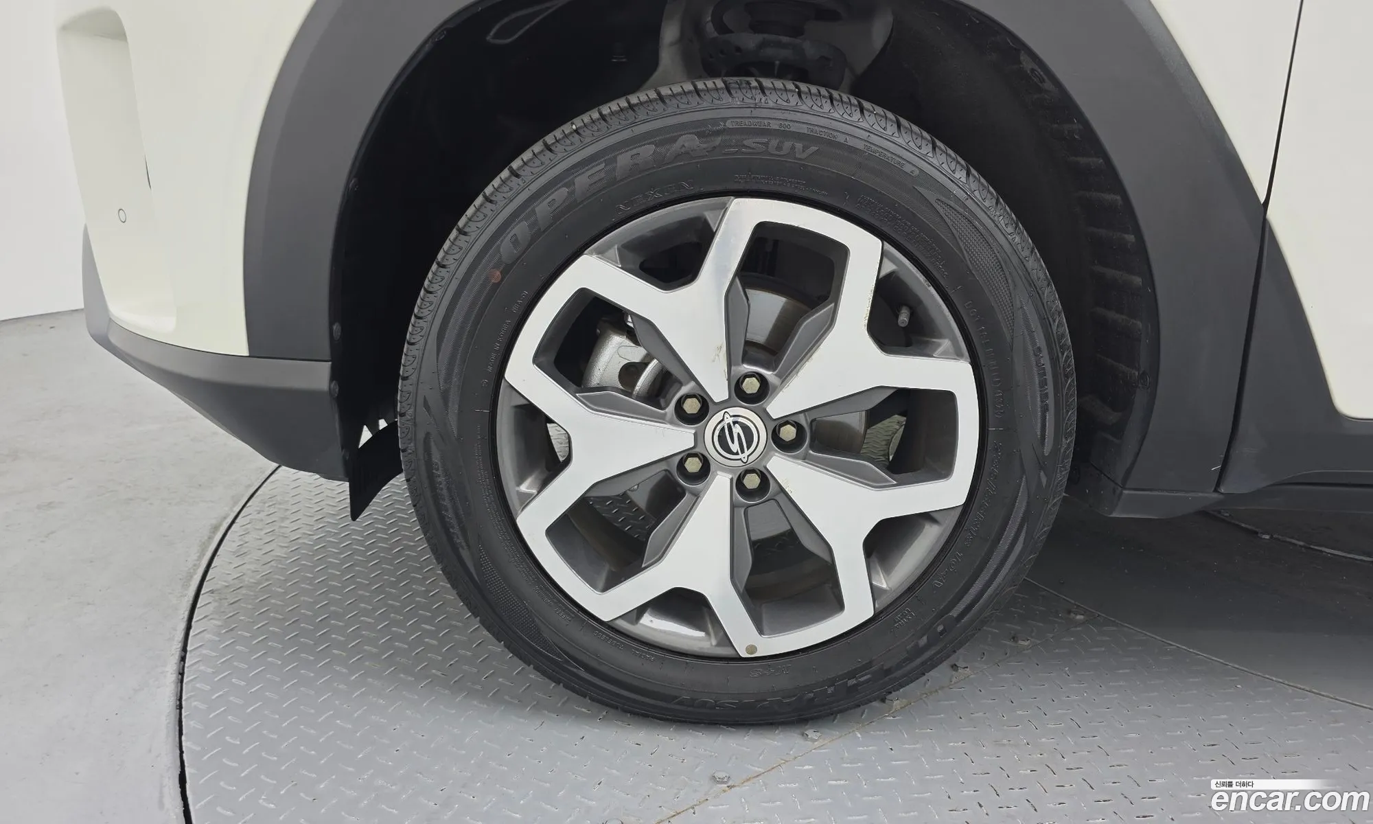 KG Mobility (SsangYong) Torres 2022 — 14