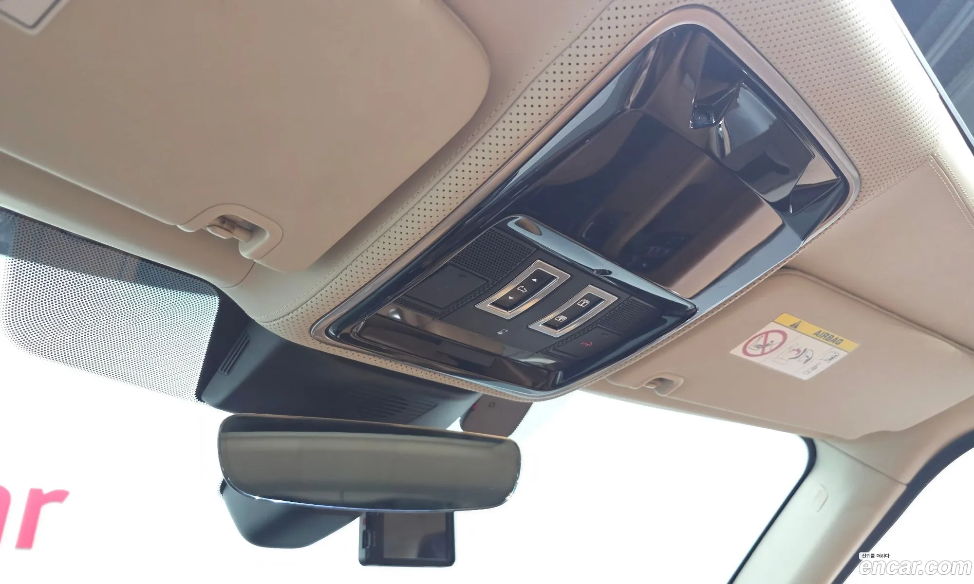 Land Rover Range Rover 2018 SALGA2BJ7JA503929 — 6
