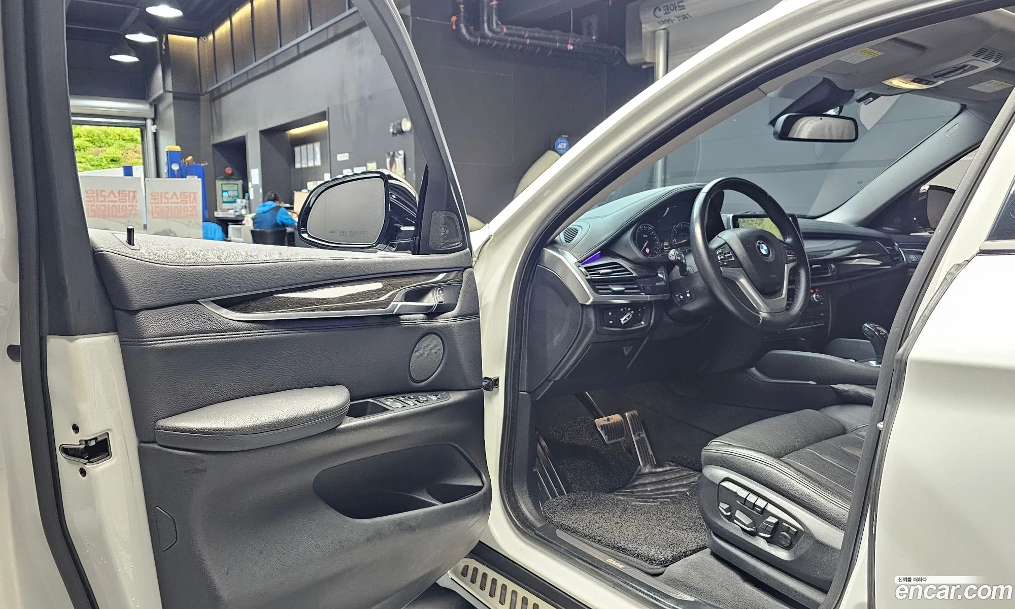 BMW X6 2016 WBAKV4104G0P75263 — 18