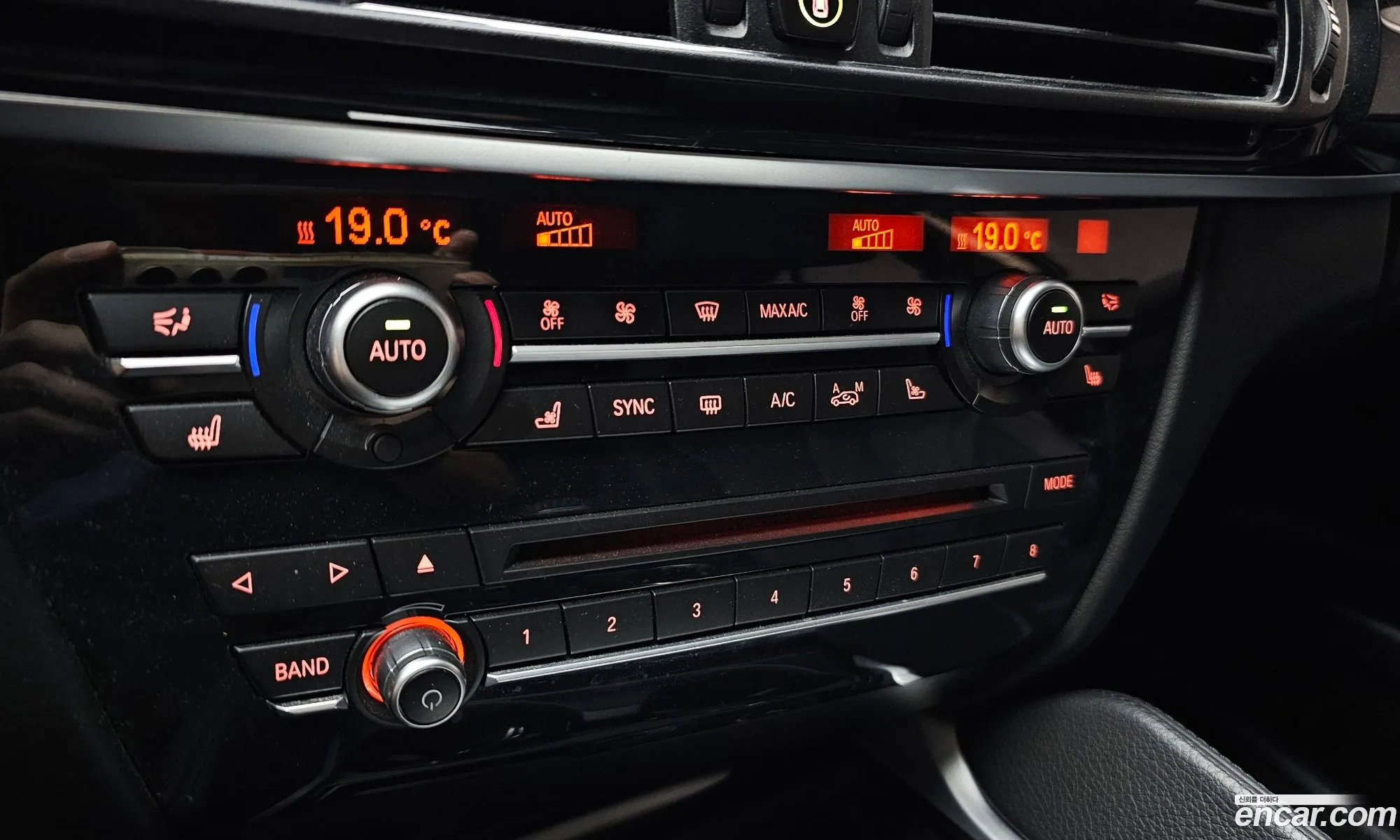 BMW X6 2016 WBAKV4104G0P75263 — 2