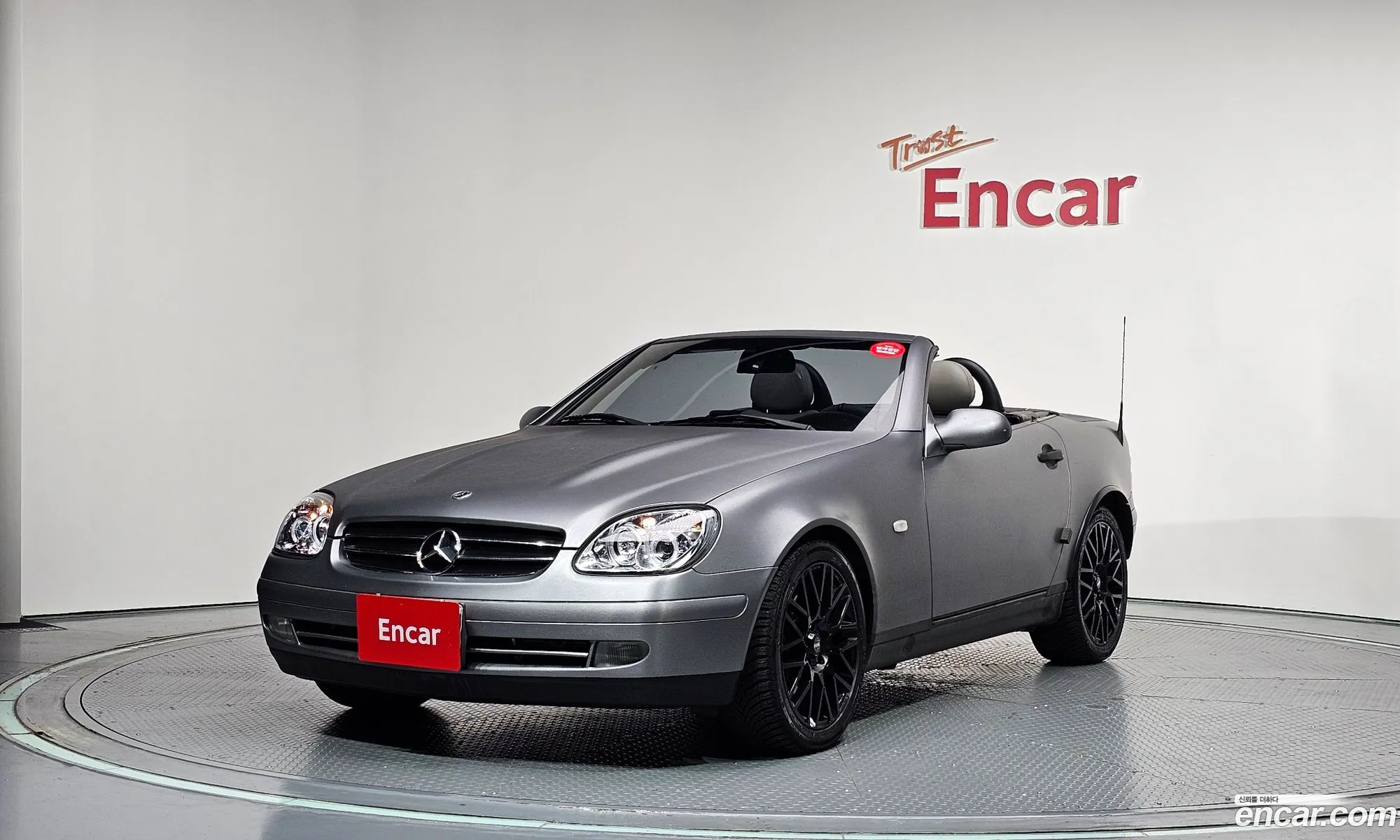 Mercedes-Benz SLK-Class 2001 WDB1704471F155607 — 26