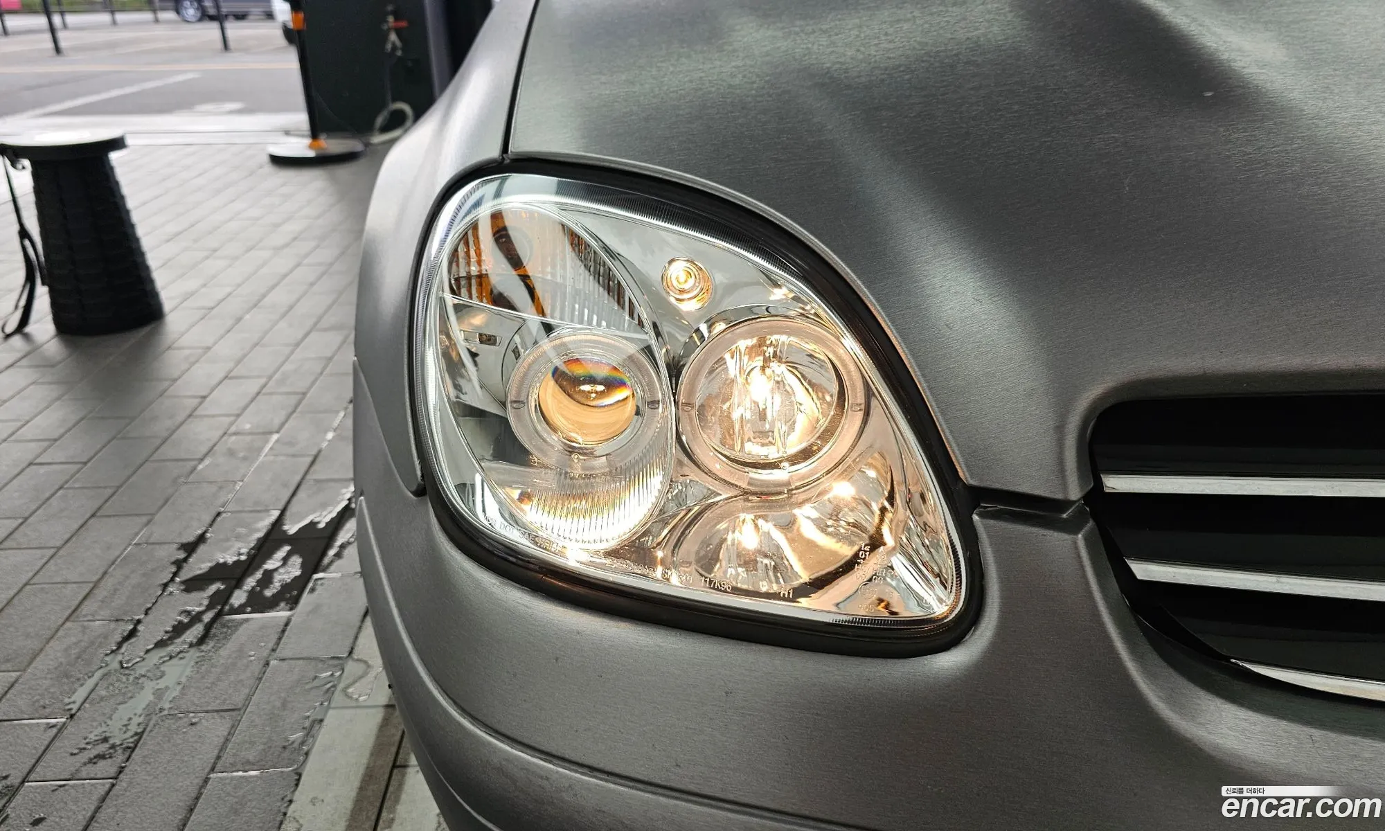 Mercedes-Benz SLK-Class 2001 WDB1704471F155607 — 11