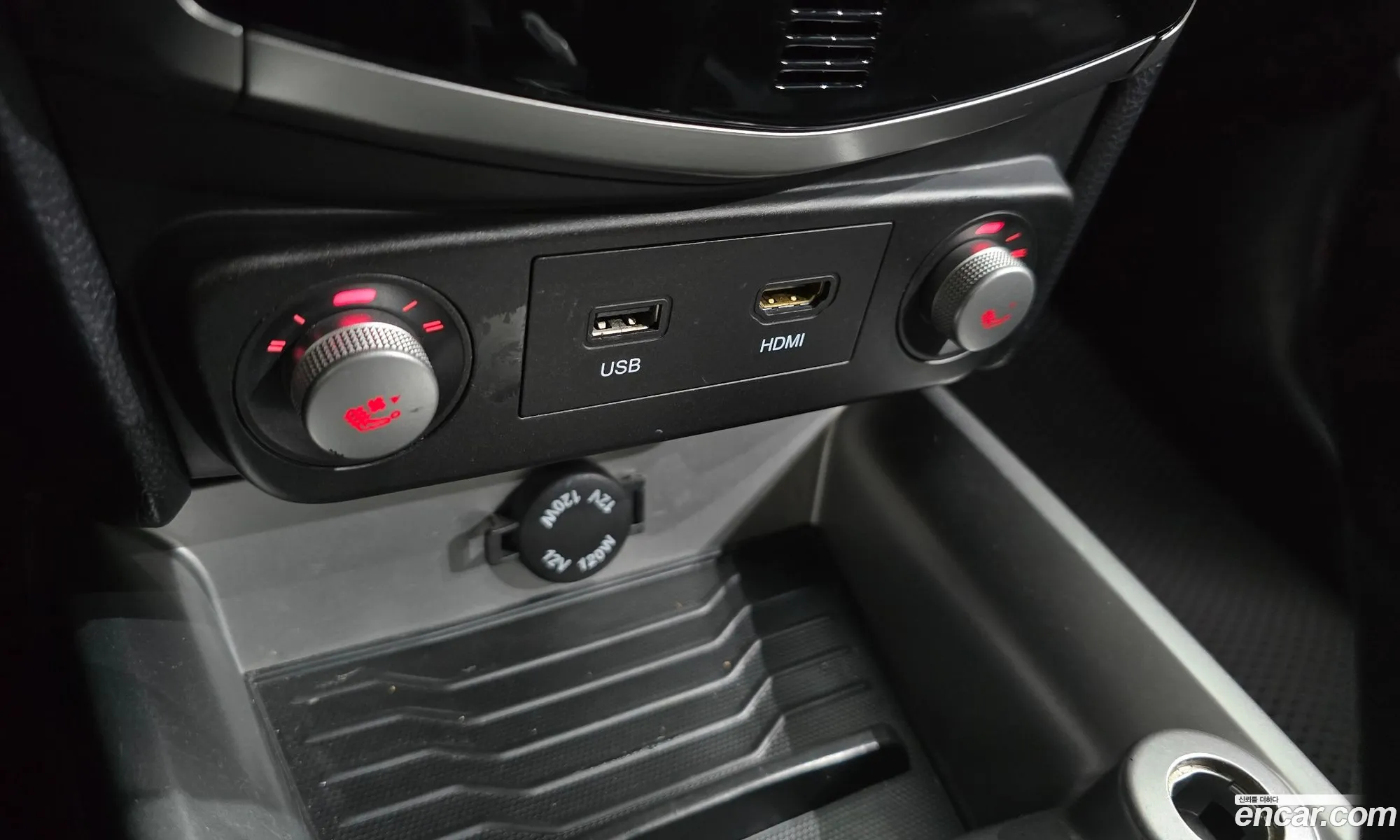 KG Mobility (SsangYong) Tivoli 2015 — 29
