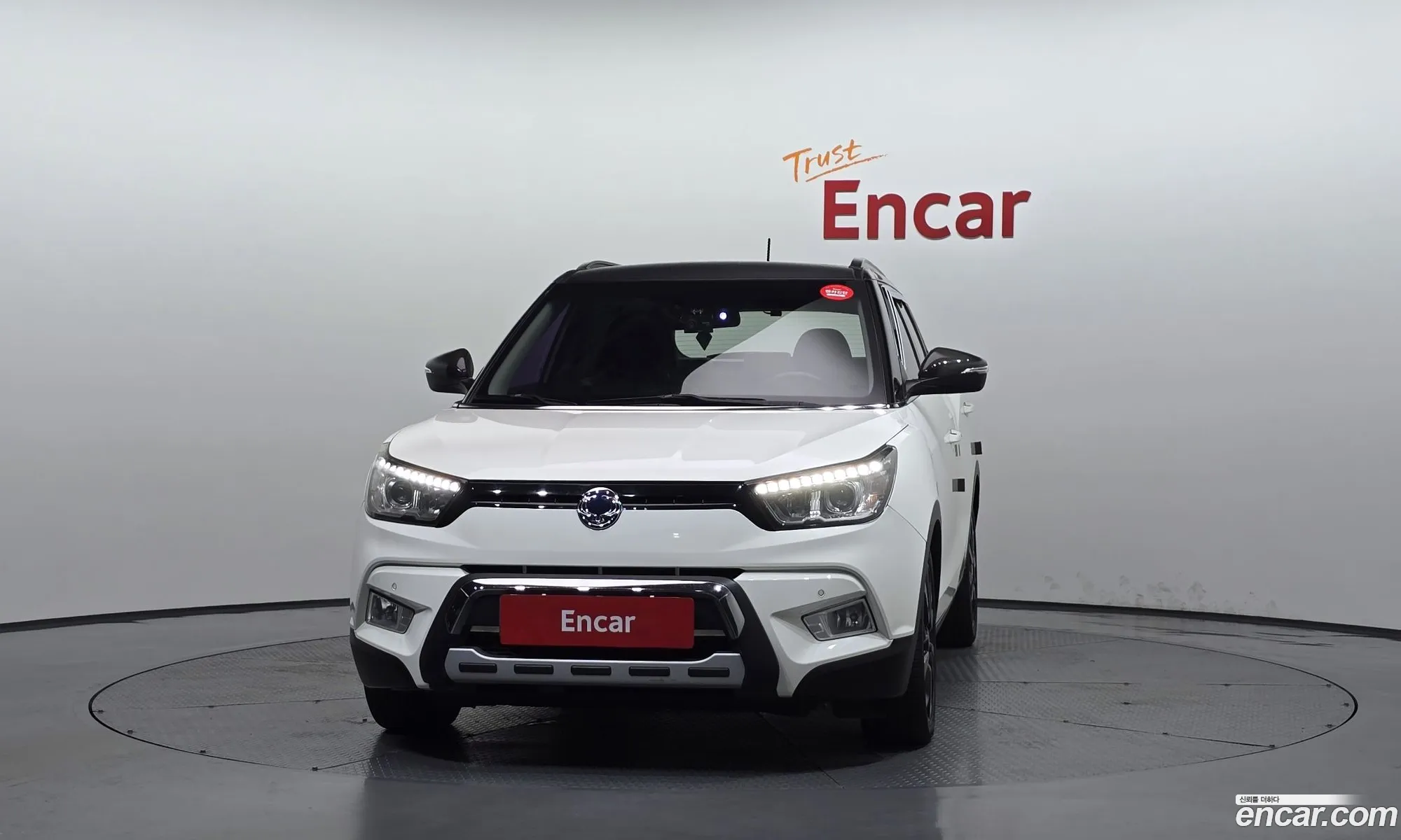 KG Mobility (SsangYong) Tivoli 2015 — 15