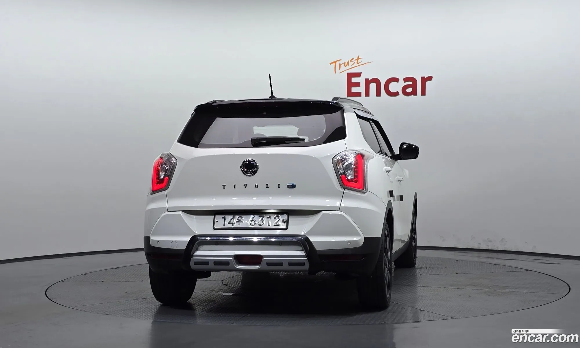 KG Mobility (SsangYong) Tivoli 2015 — 13