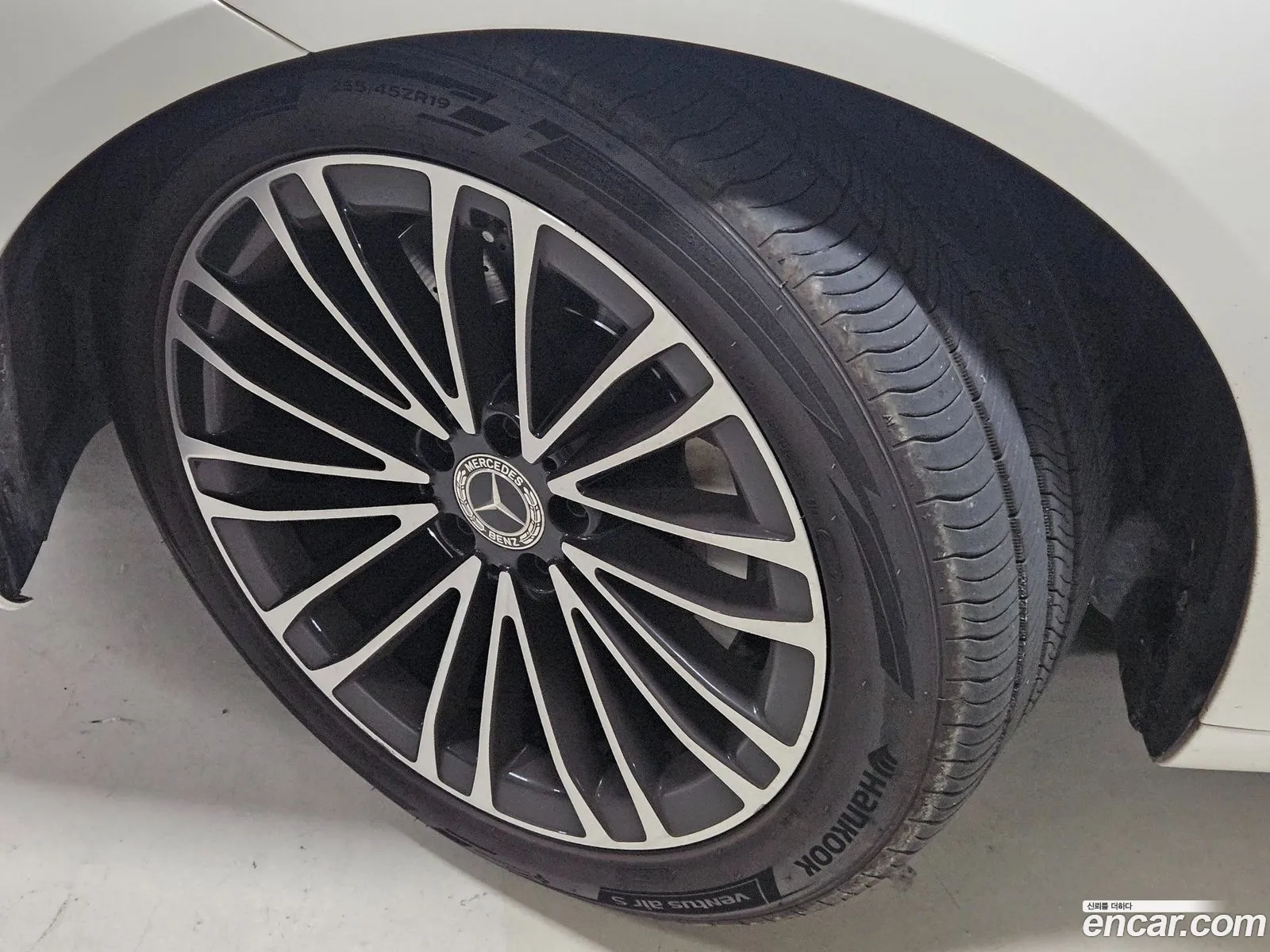 Mercedes-Benz S-Class W223 2022 — 18