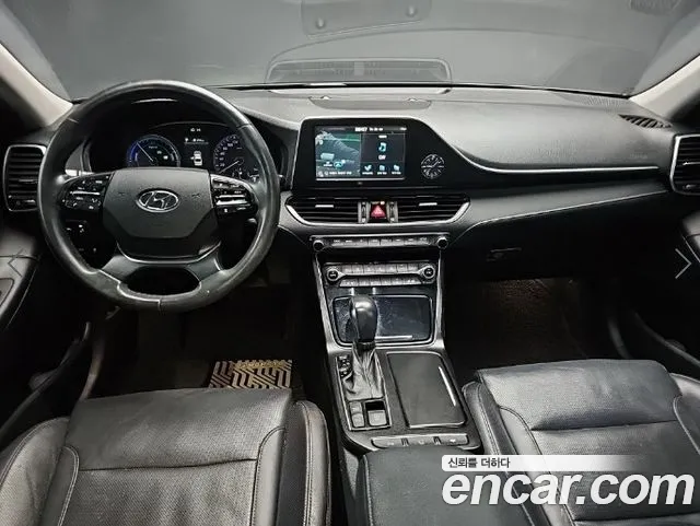 Hyundai Grandeur IG Hybrid 2019 — 4
