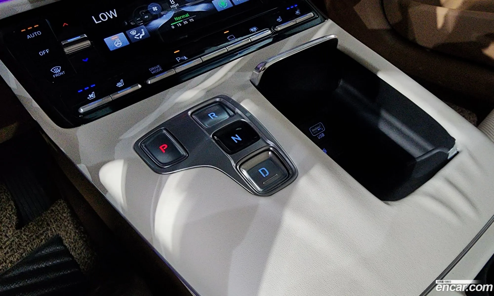 Hyundai Grandeur IG 2020 — 25