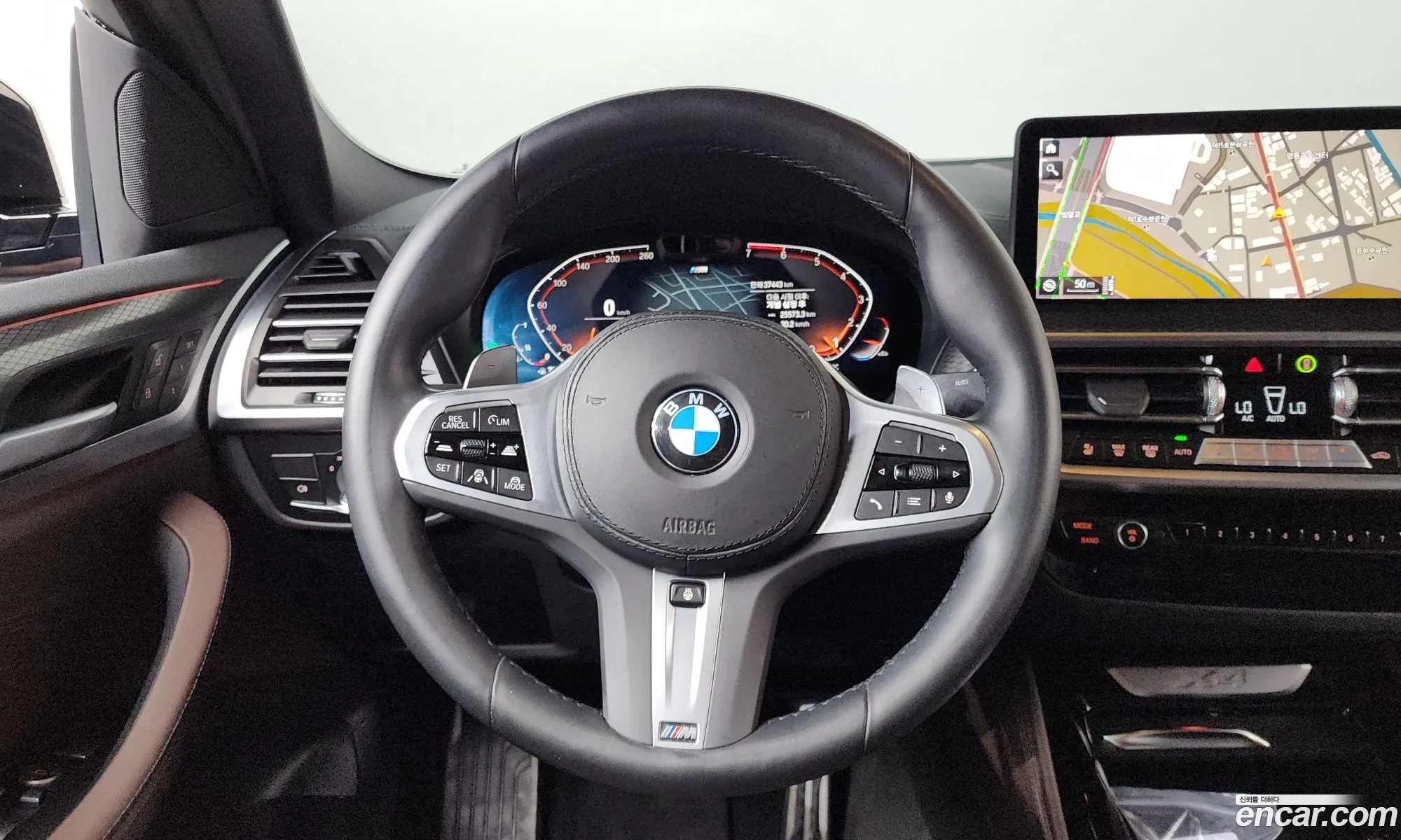BMW X4 2023 — 16