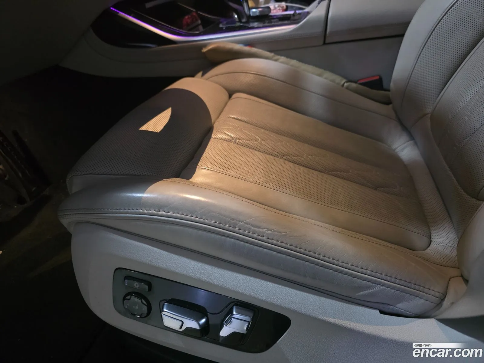 BMW X7 2021 — 18