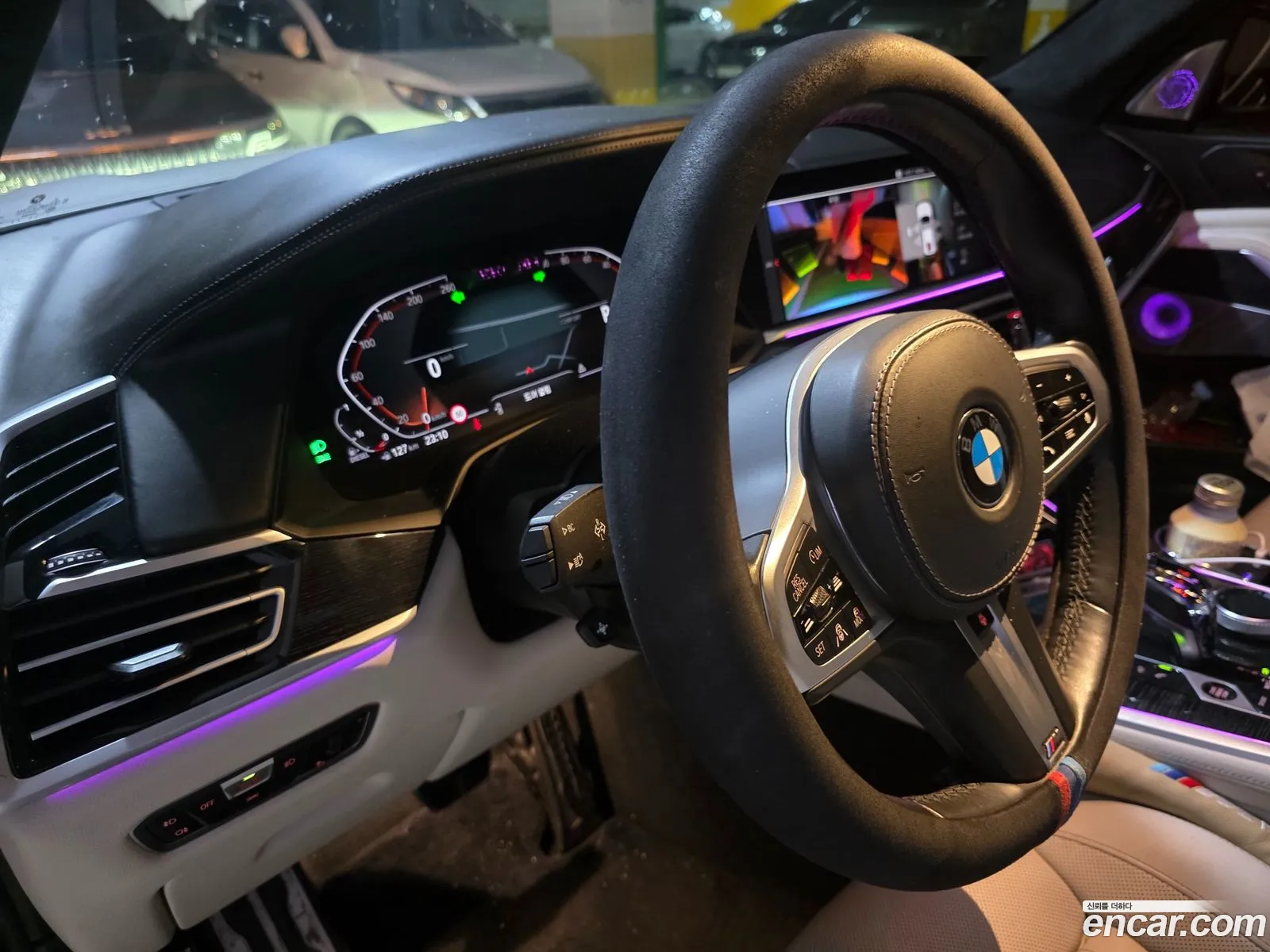 BMW X7 2021 — 14