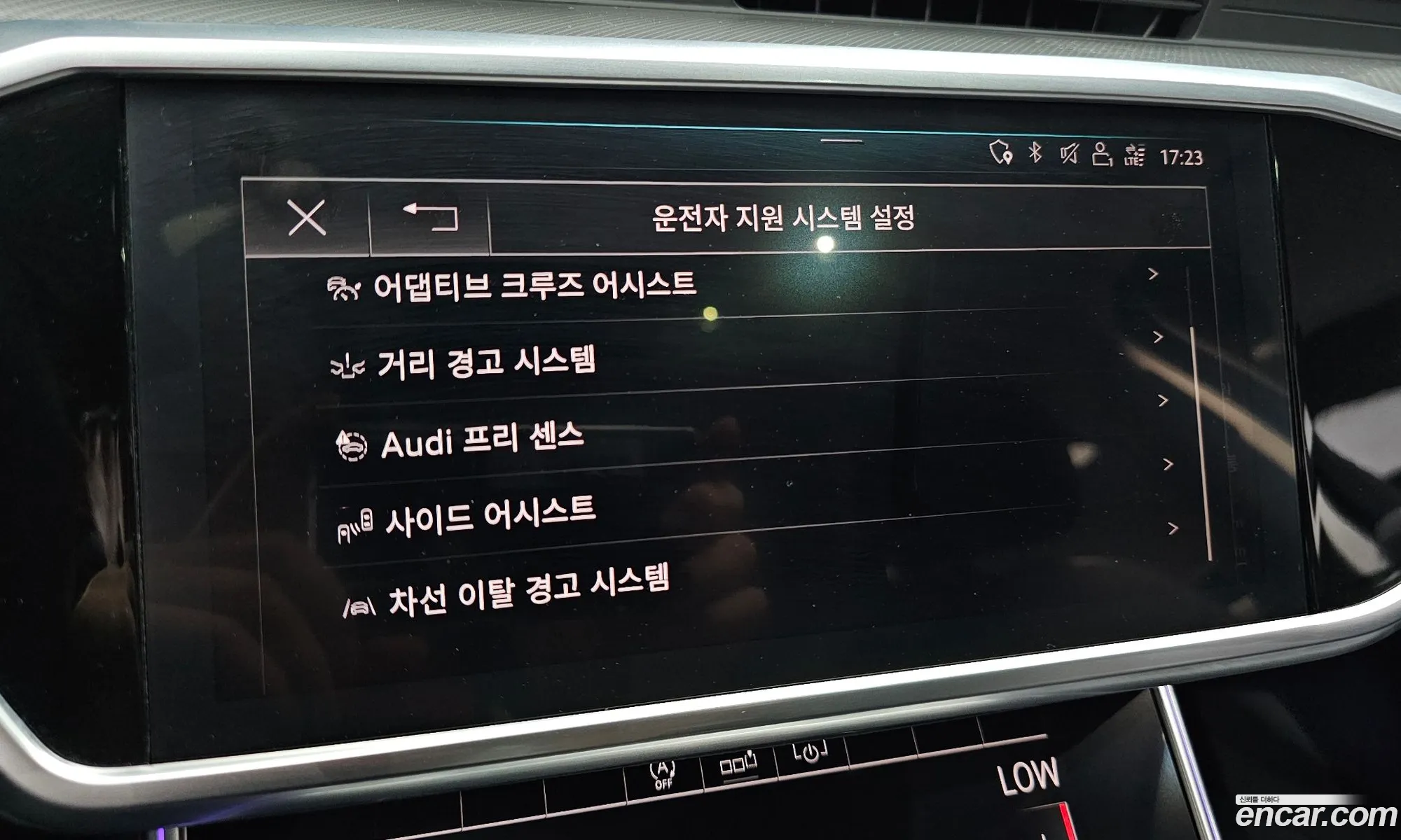 Audi A6 2020 WAUZZZF20LN009232 — 12
