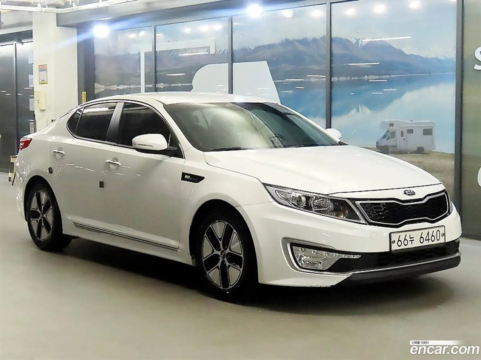 Kia K5 Hybrid 2013 — 4