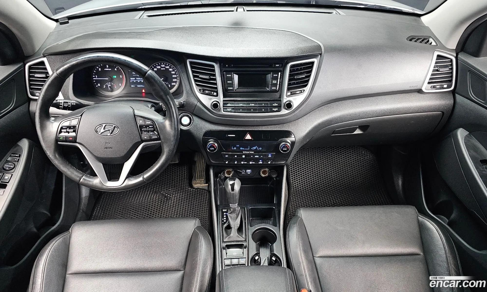 Hyundai Tucson 2015 — 16