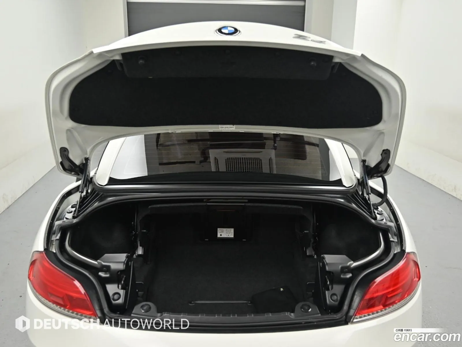 BMW Z4 2012 — 8