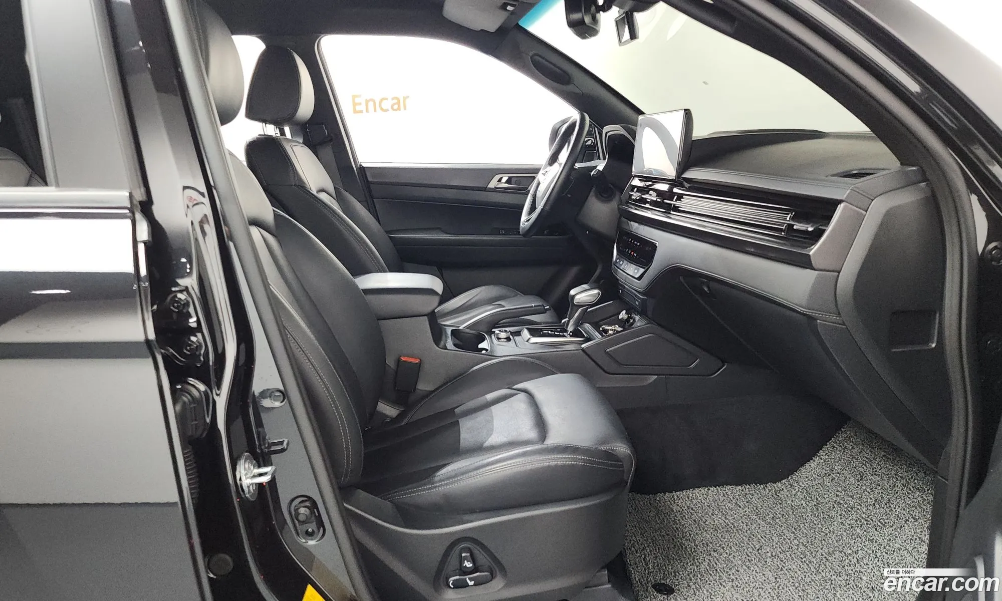 KG Mobility (SsangYong) Musso Sports Khan