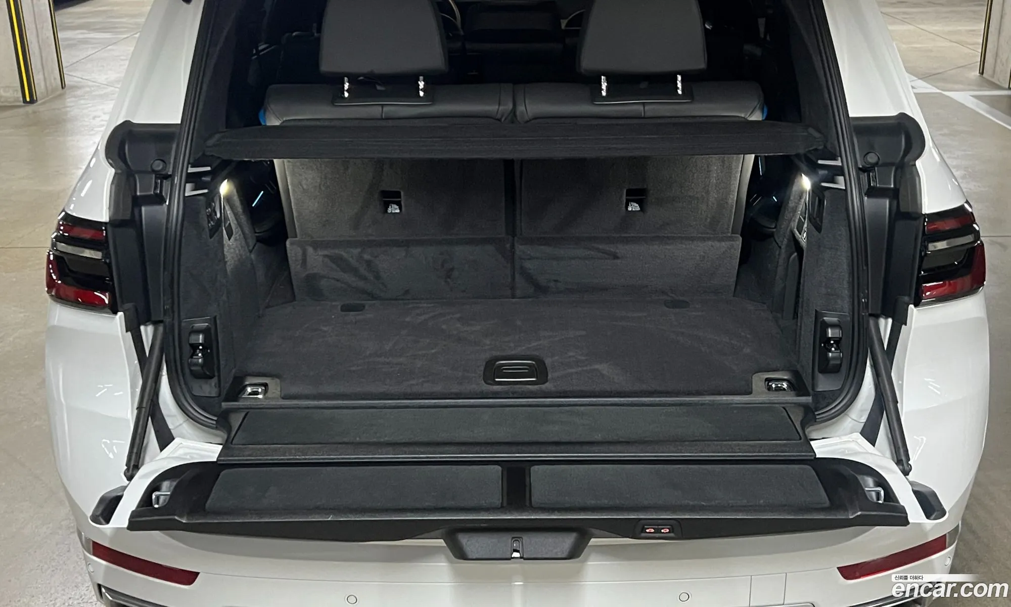BMW X7 2023 — 6
