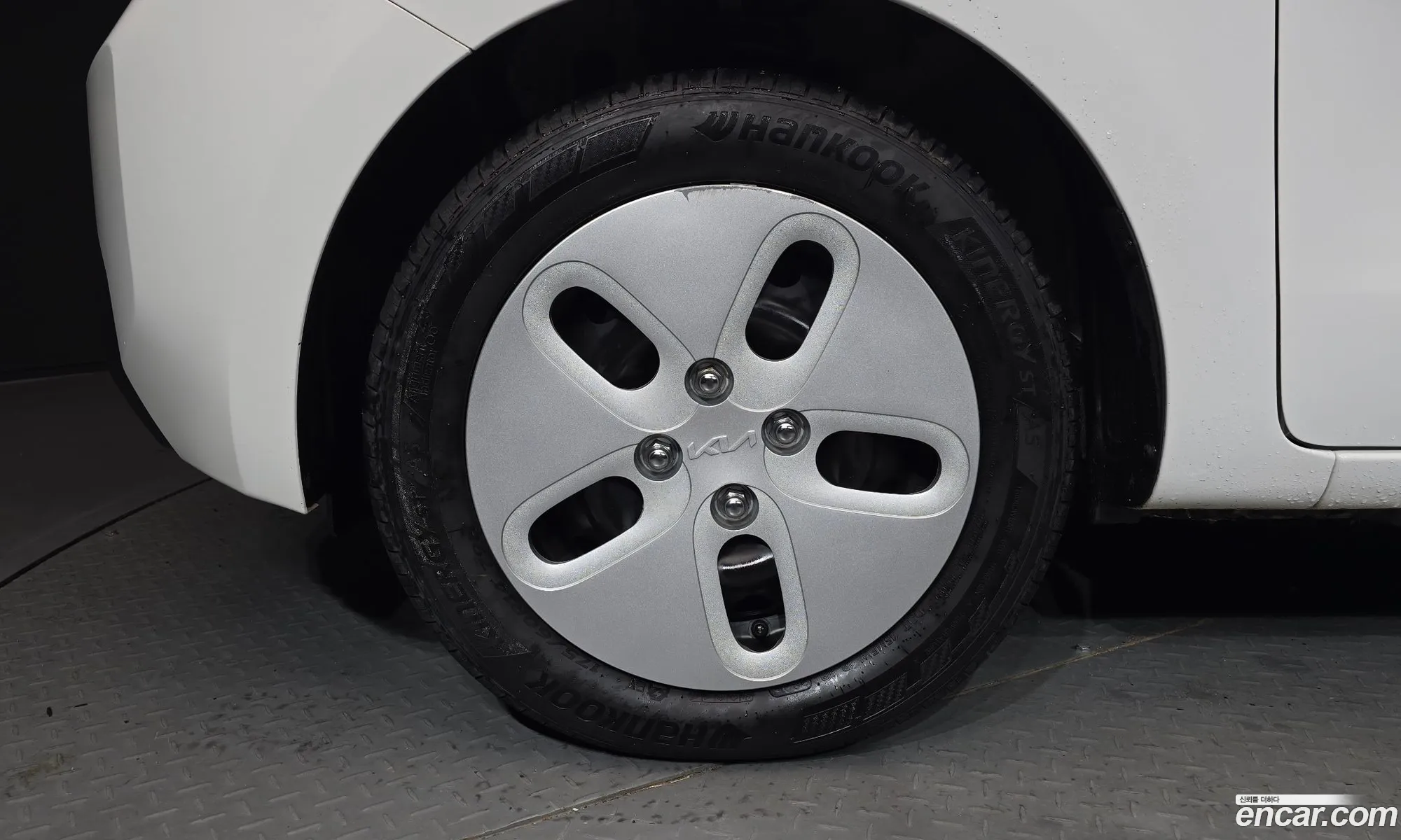 Kia Kia Ray EV 2023 — 24