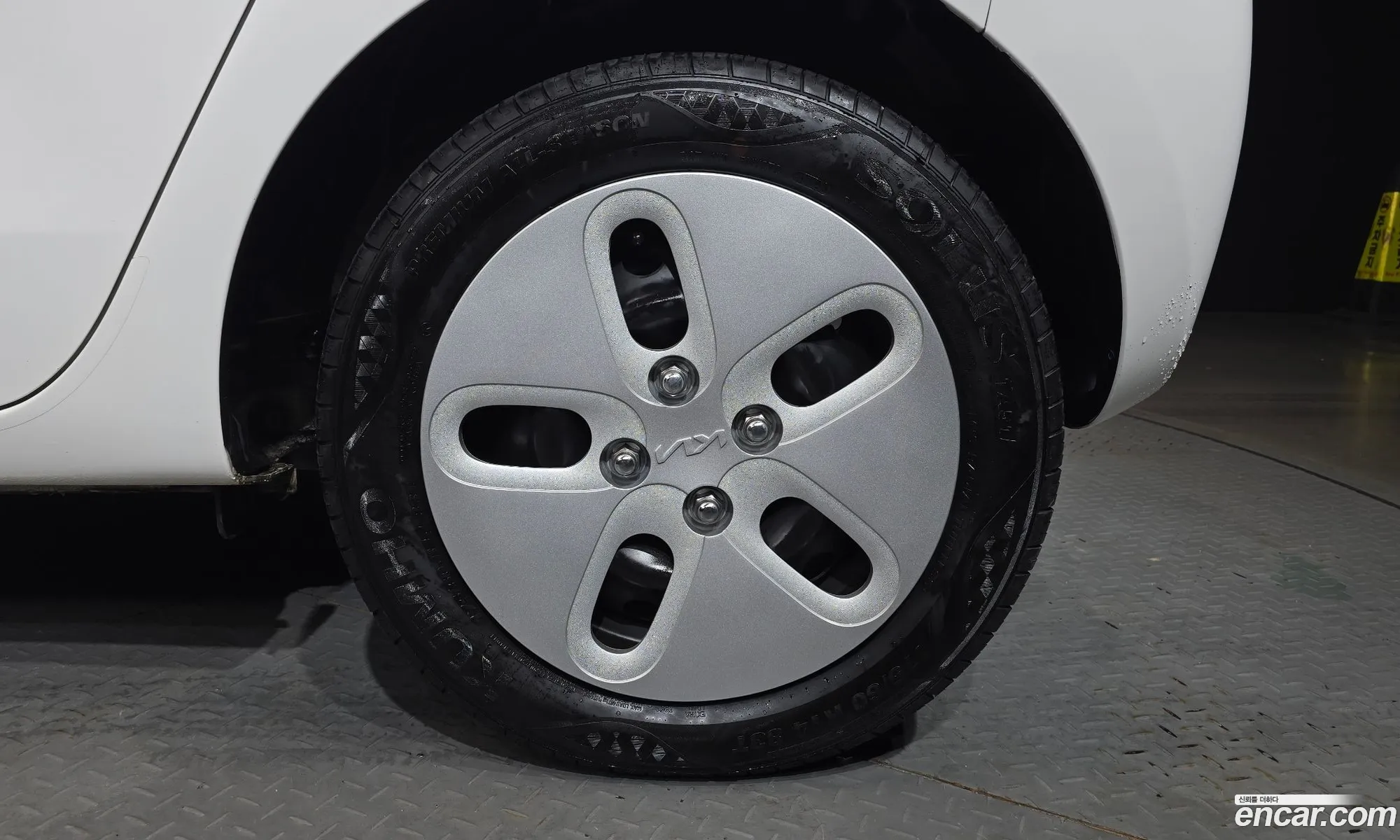 Kia Kia Ray EV 2023 — 17