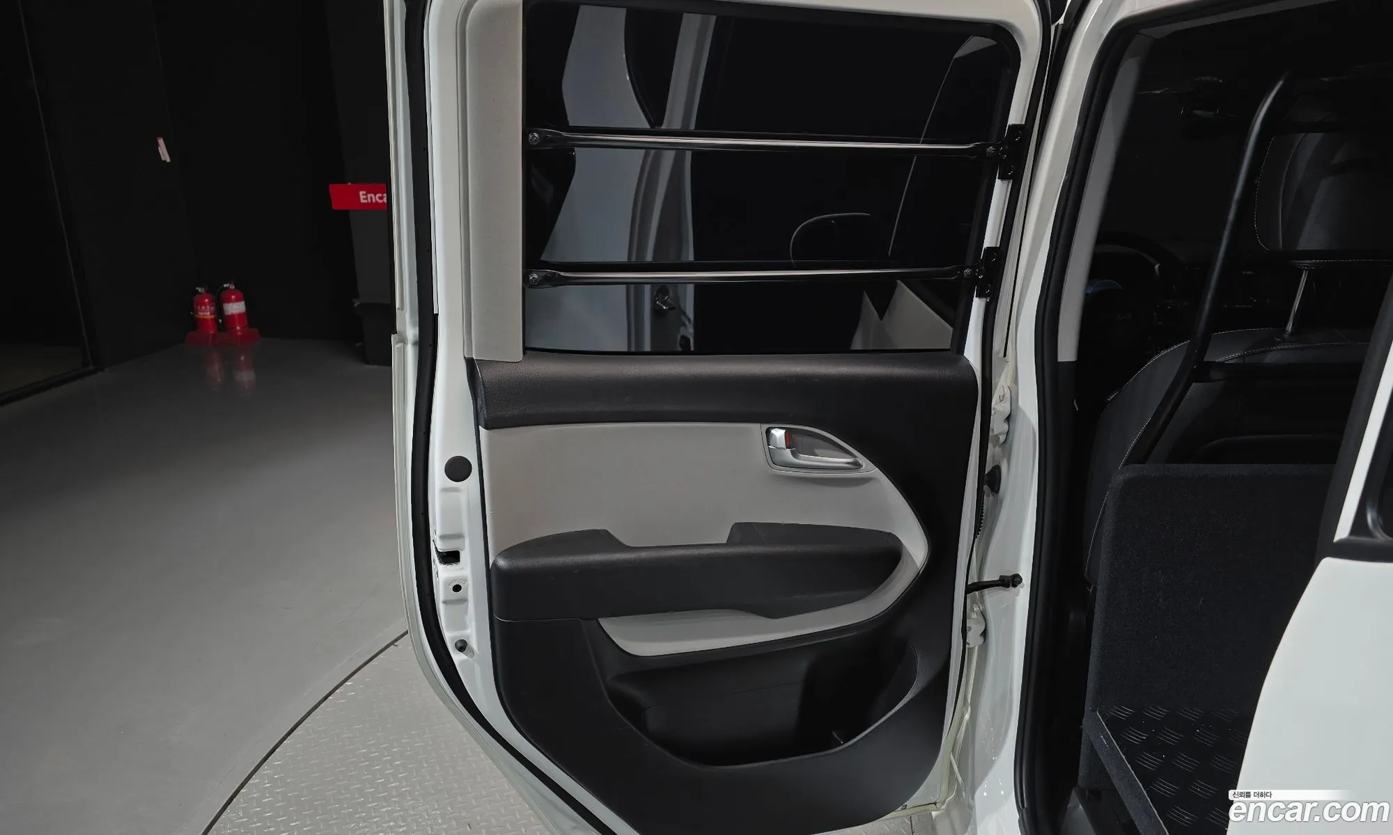 Kia Kia Ray EV 2023 — 22