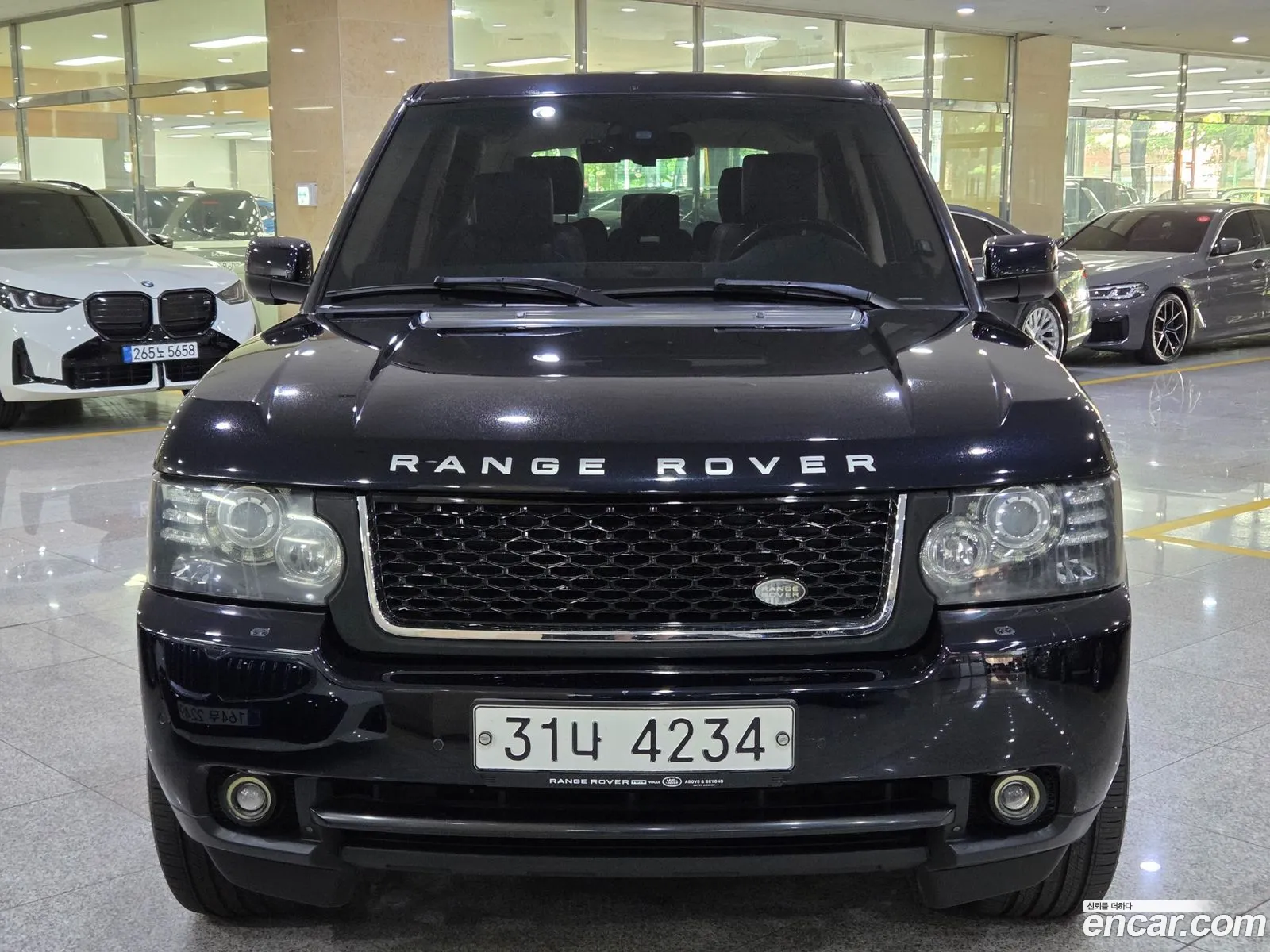 Land Rover Range Rover 2010 — 11