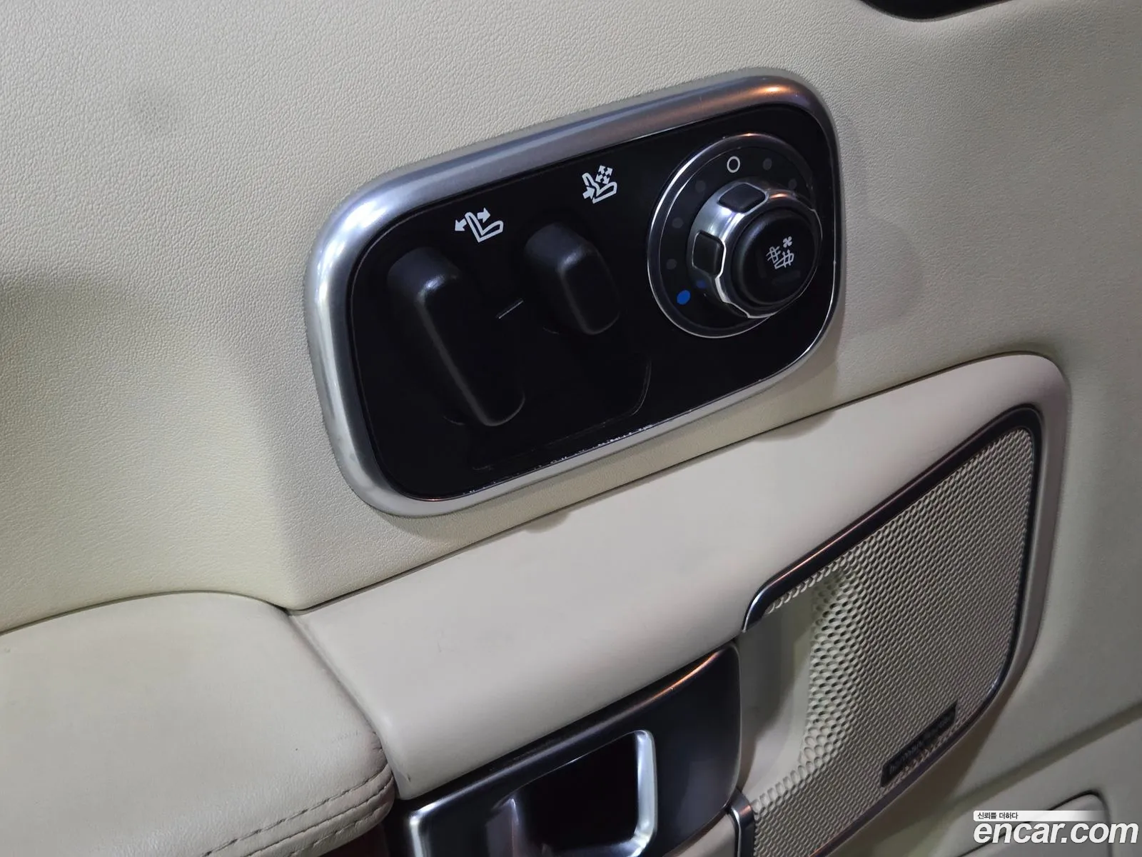 Land Rover Range Rover 2010 — 13