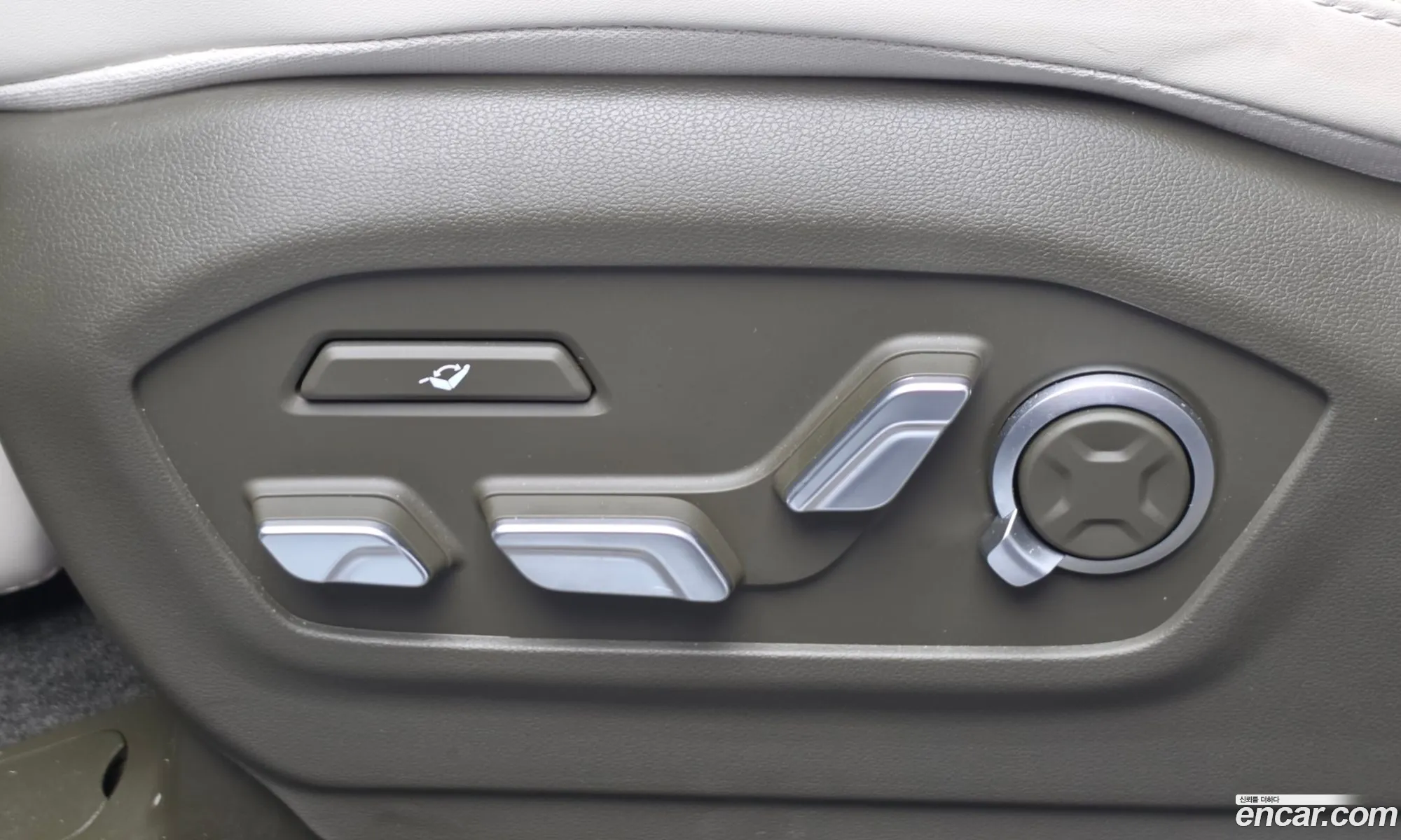 Hyundai Santa Fe 2024 — 21