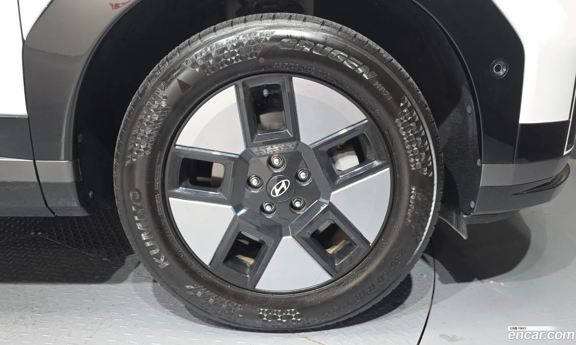 Hyundai Santa Fe 2024 — 19