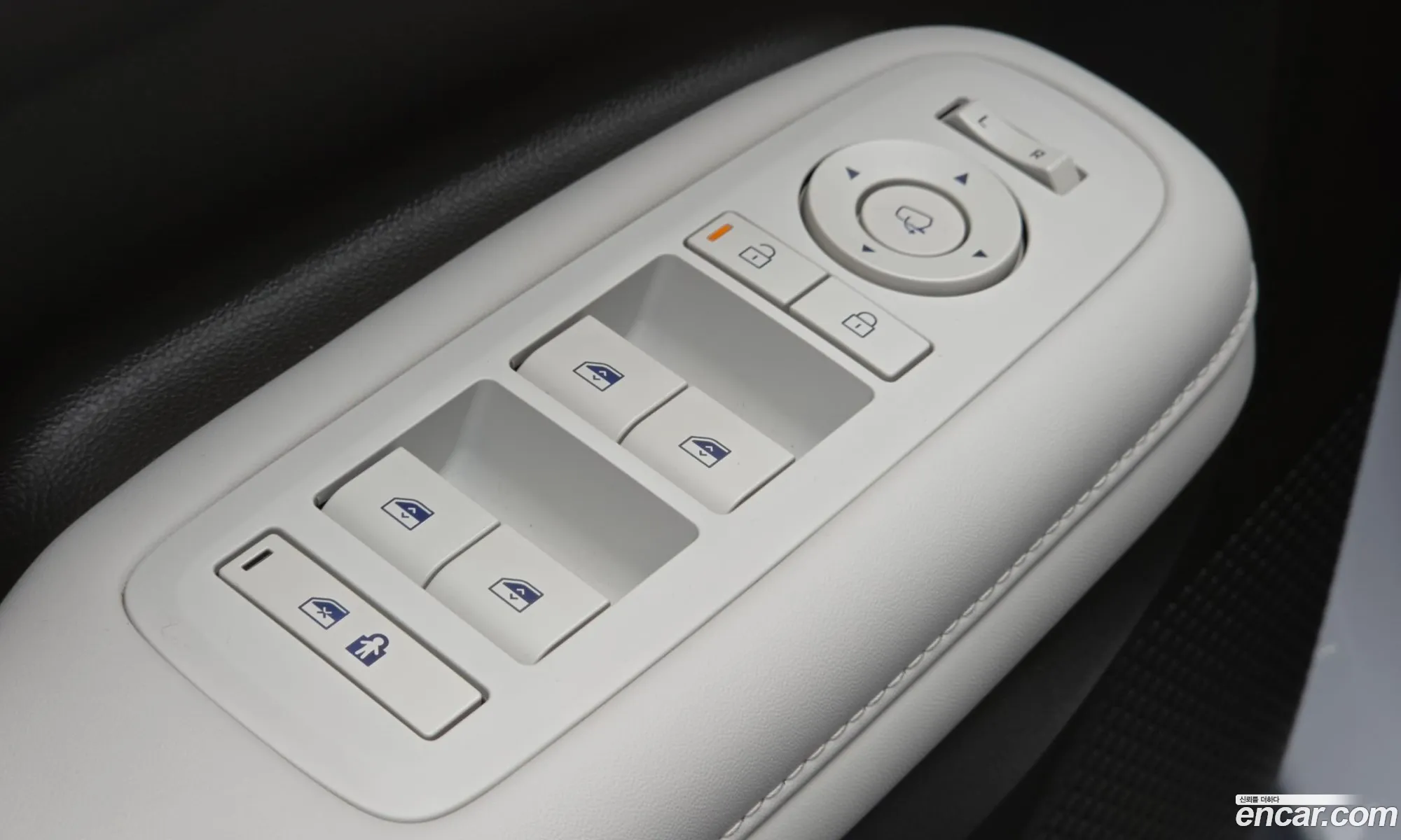 Hyundai Santa Fe 2024 — 24
