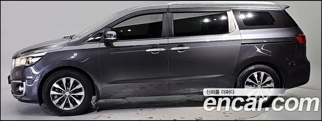 Kia Carnival 2017 — 2