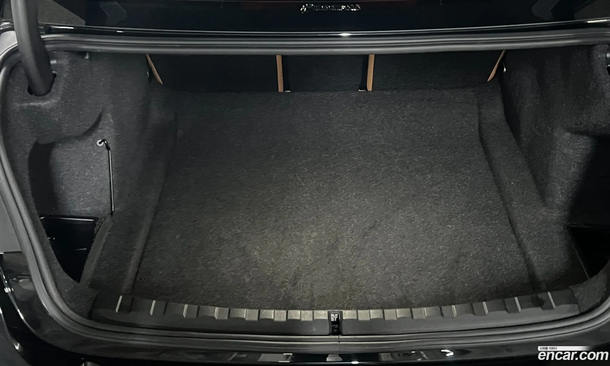 BMW 3 Series 2023 — 16