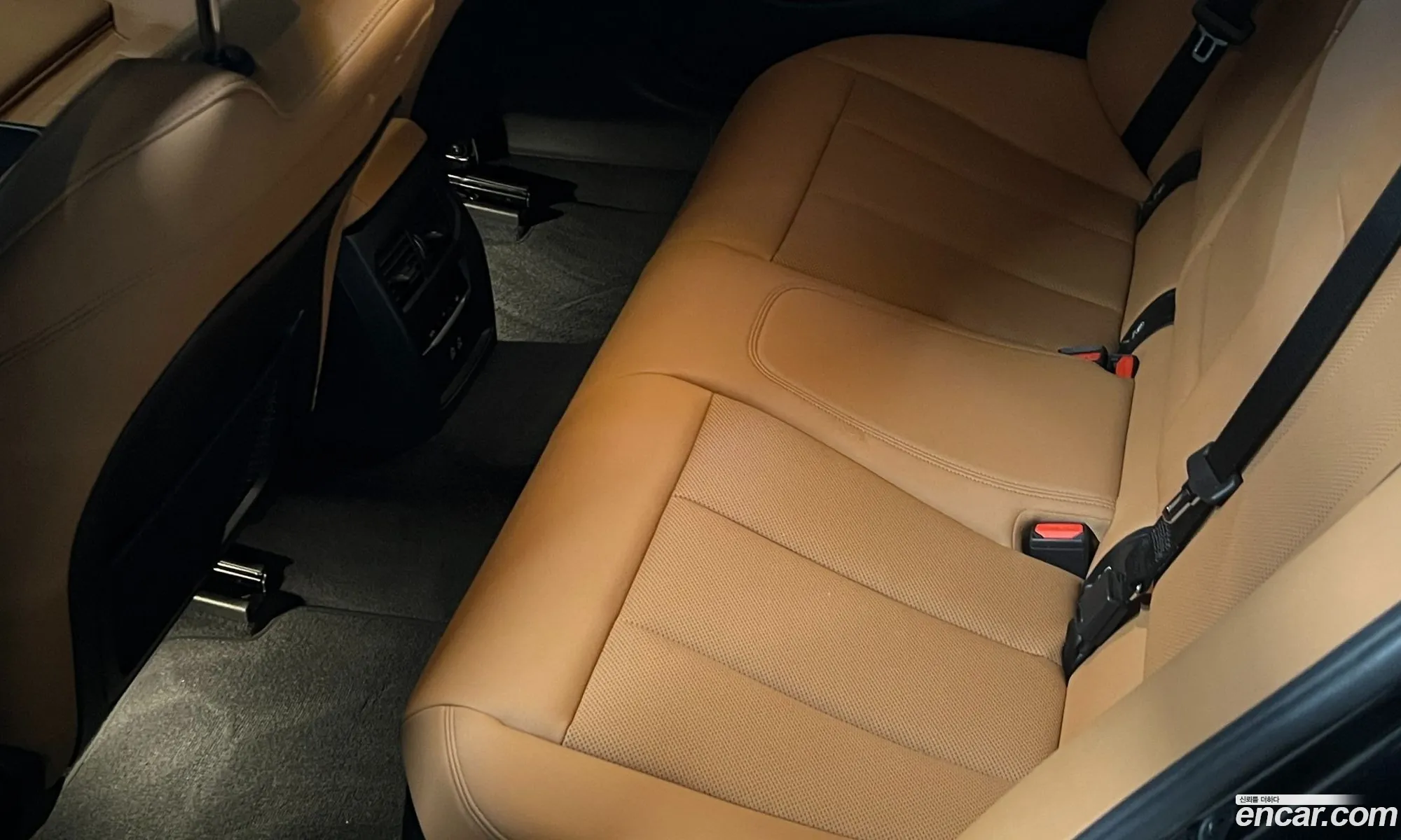 BMW 3 Series 2023 — 7