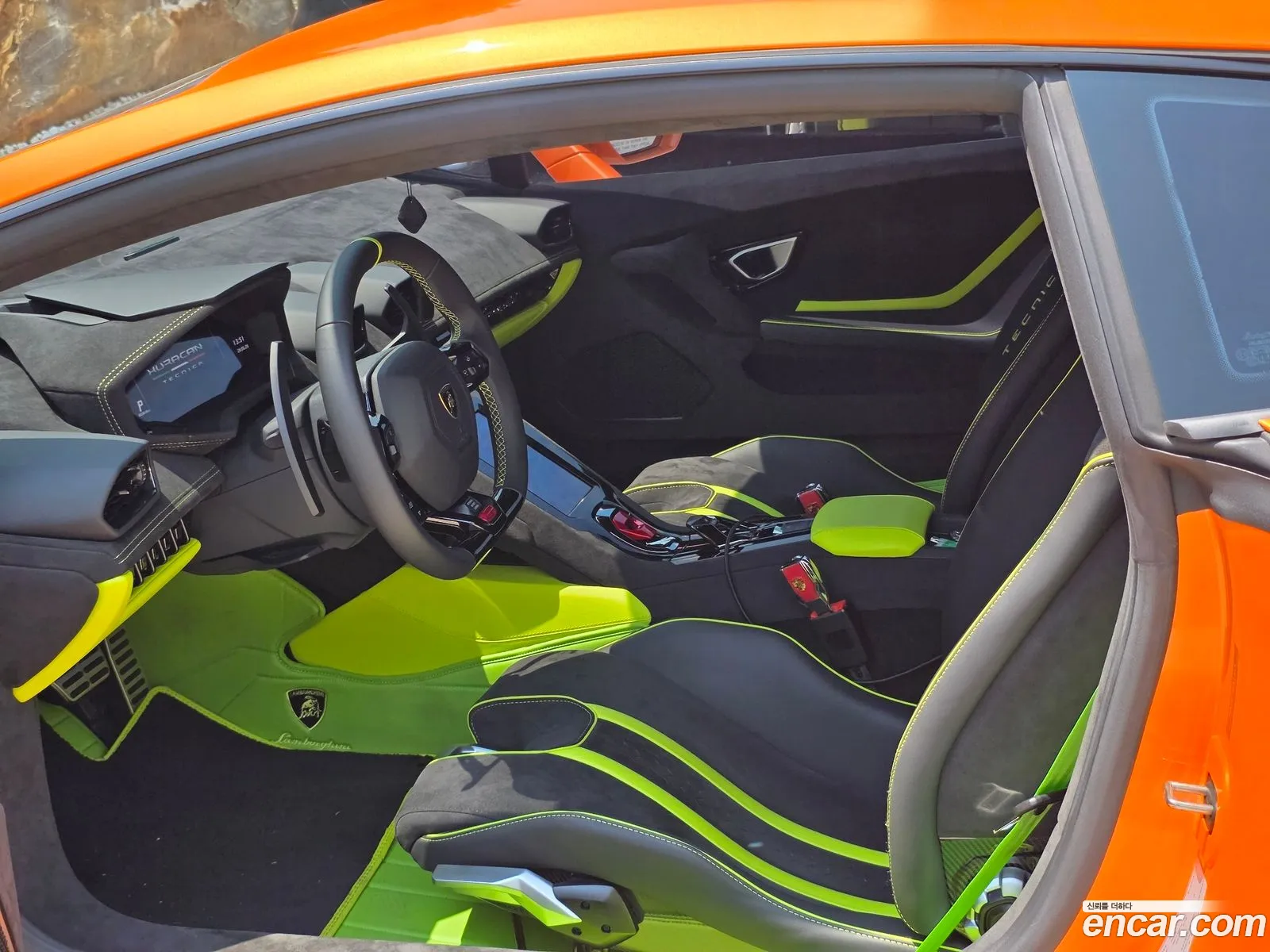 Lamborghini Huracan 2023 — 11
