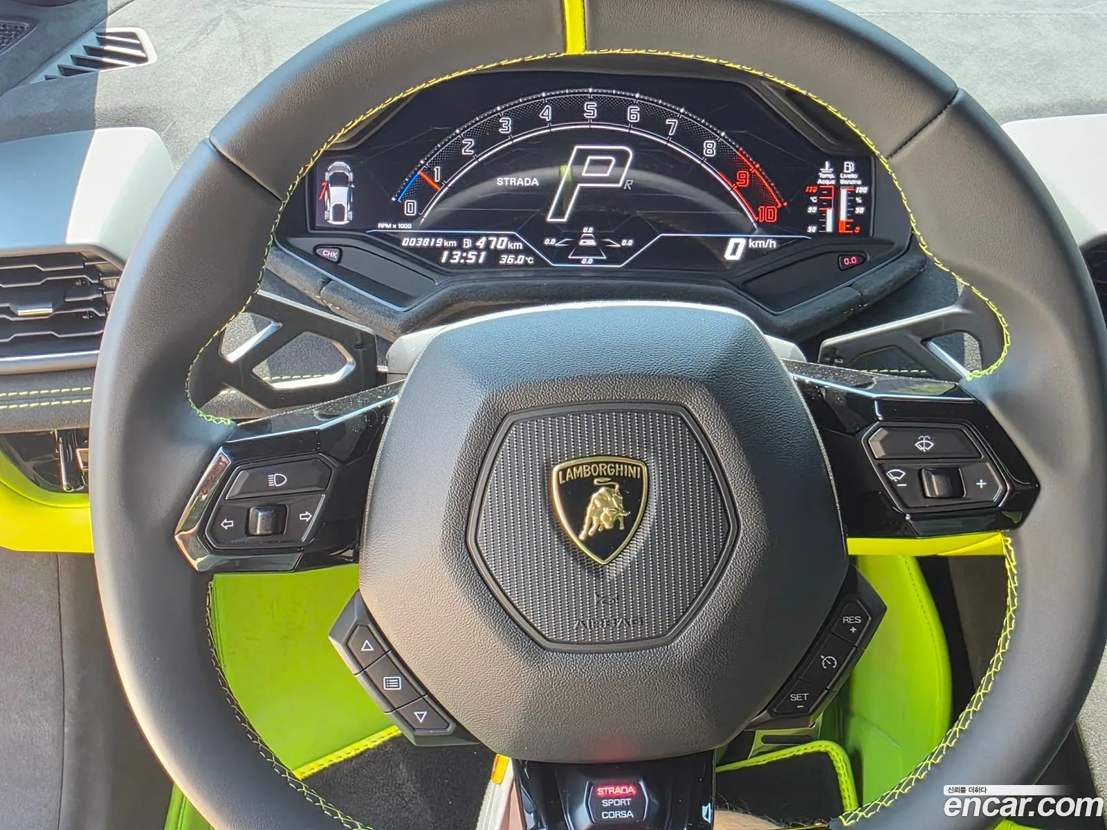 Lamborghini Huracan 2023 — 18