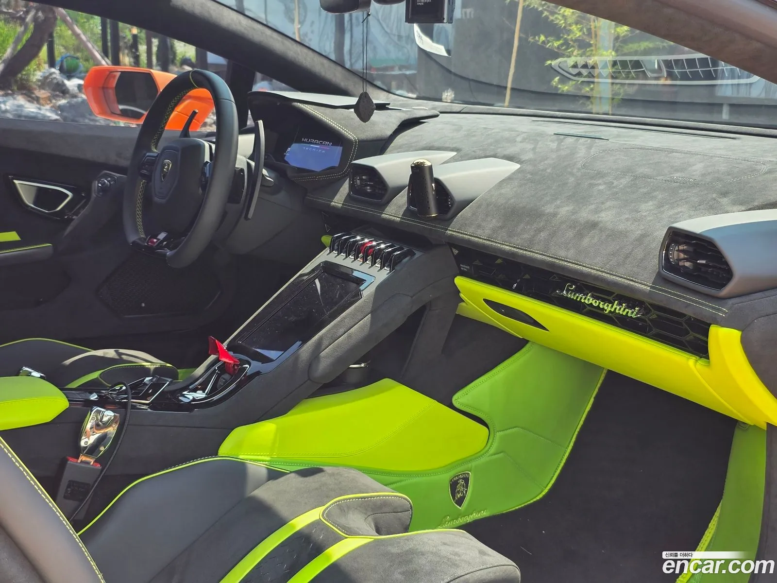 Lamborghini Huracan 2023 — 15
