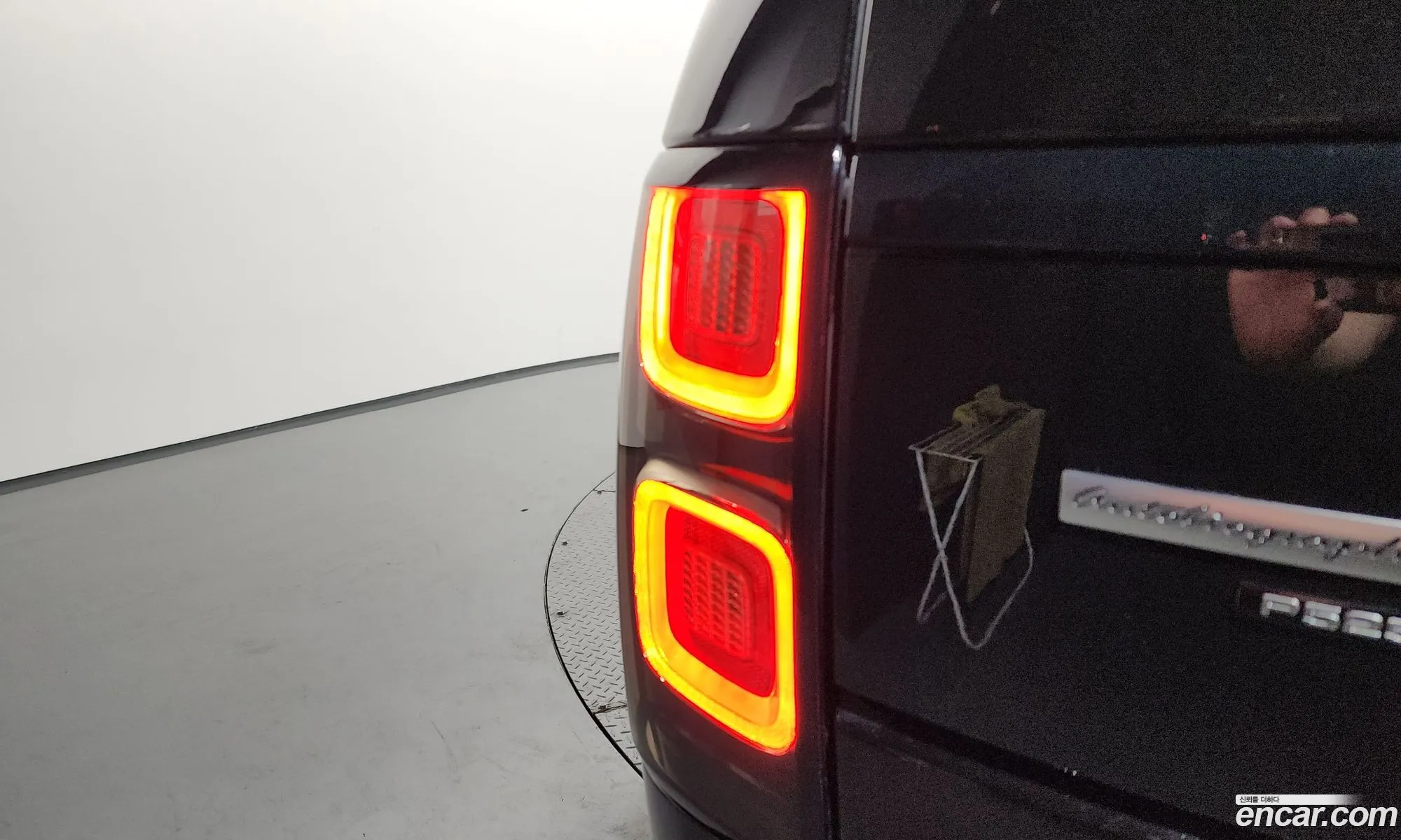 Land Rover Range Rover 2021 11111111111111111 — 21