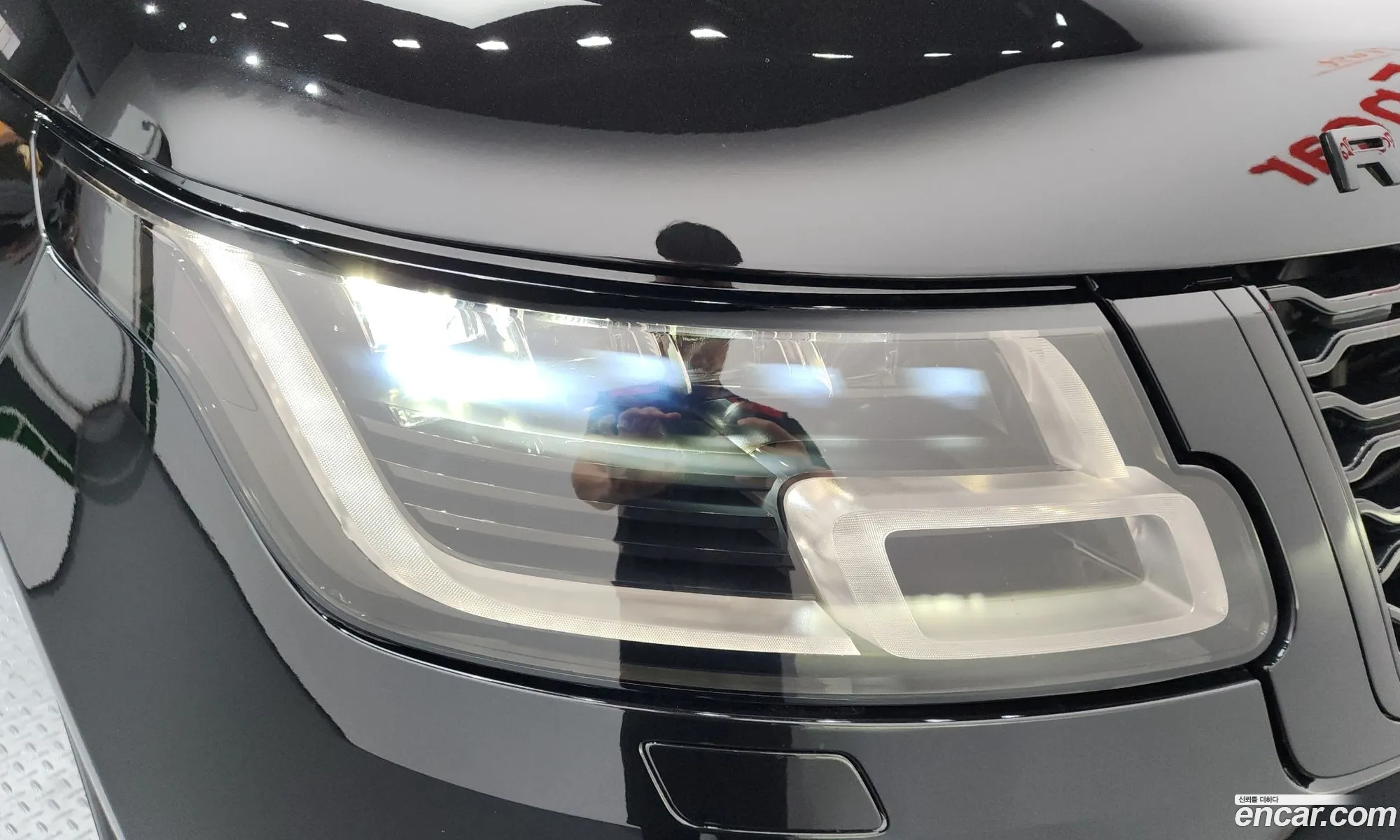 Land Rover Range Rover 2021 11111111111111111 — 25