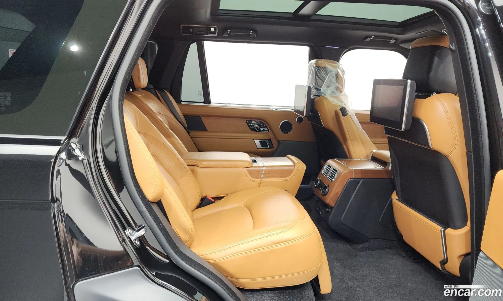 Land Rover Range Rover 2021 11111111111111111 — 13