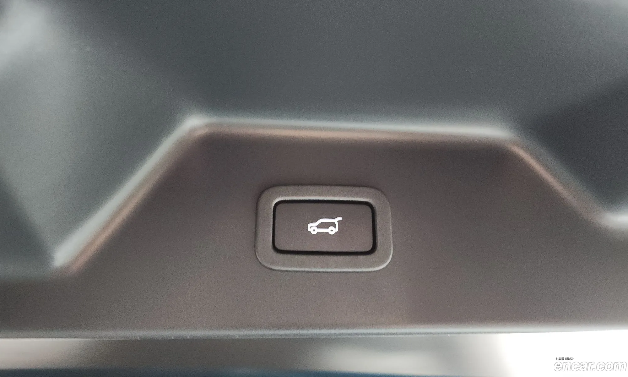 Land Rover Range Rover 2021 11111111111111111 — 28
