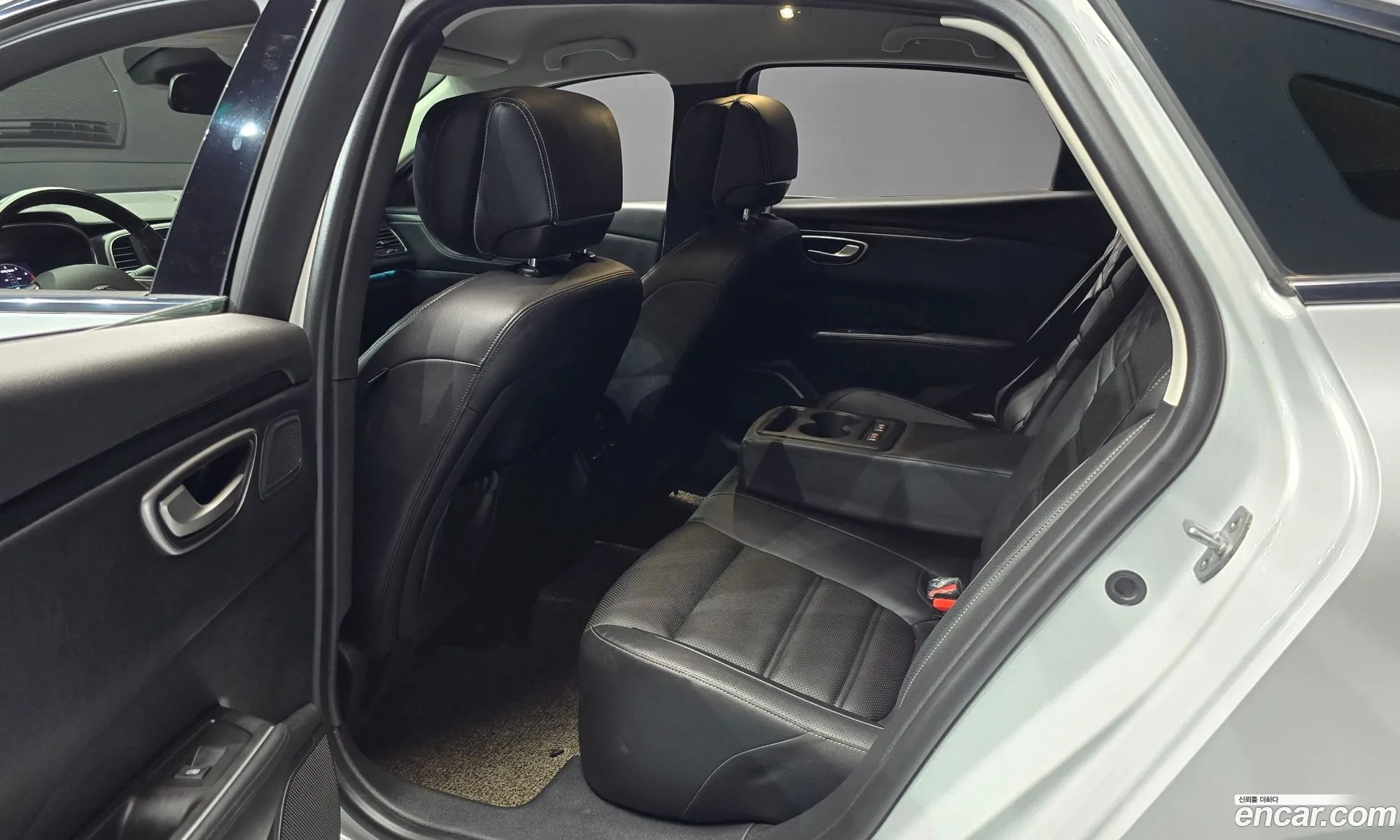 Renault Korea (Samsung) SM6 2021 — 13