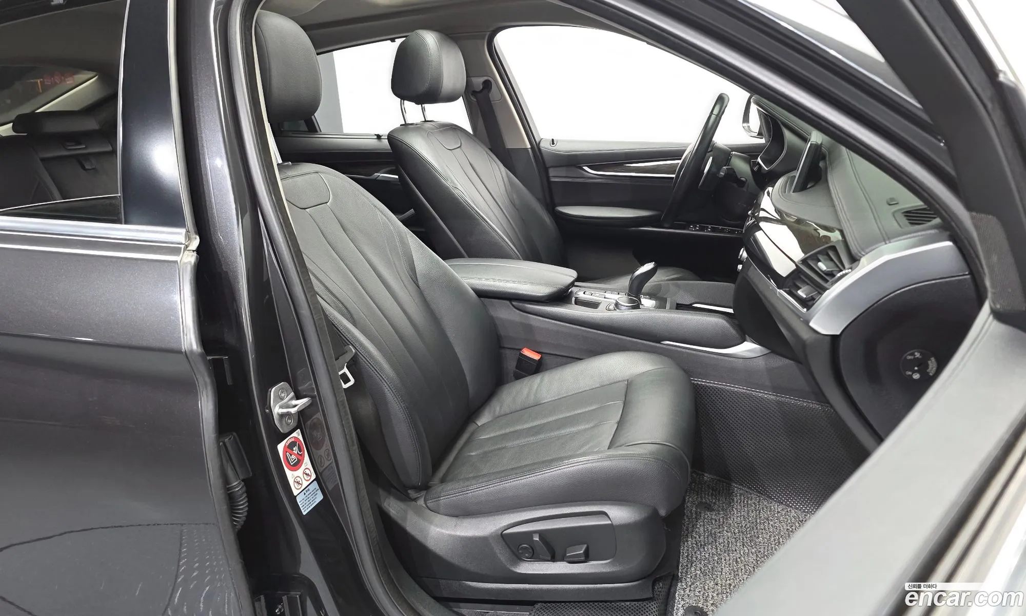 BMW X6 2017 WBAKV2104H0T88640 — 11