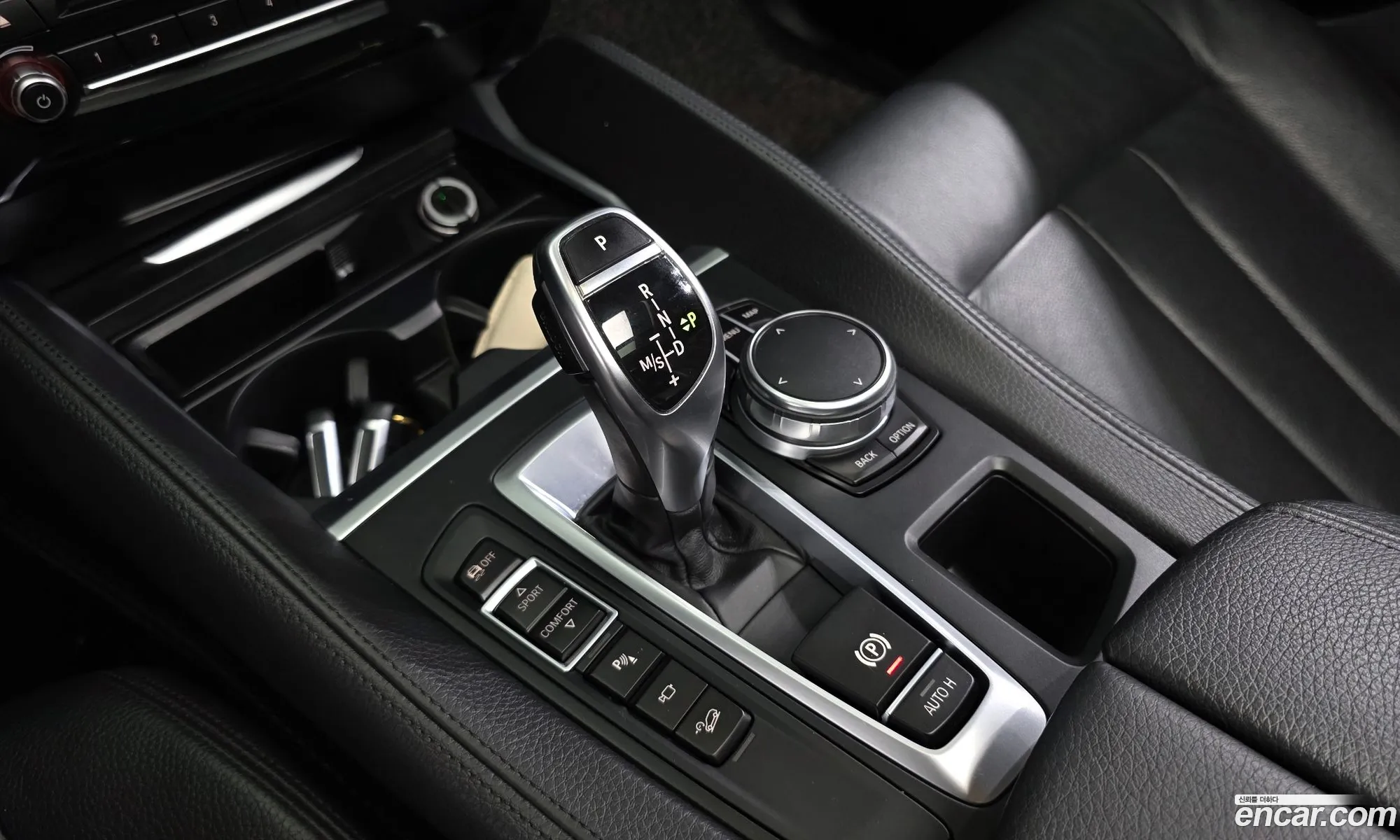 BMW X6 2017 WBAKV2104H0T88640 — 16