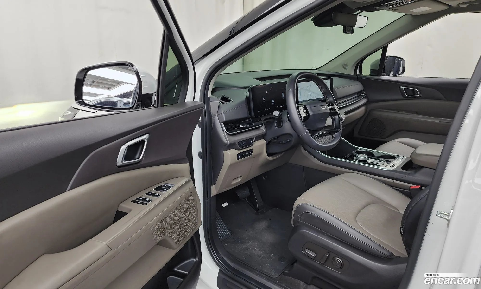 Kia Carnival 2024 KNANC81BBSS513813 — 12