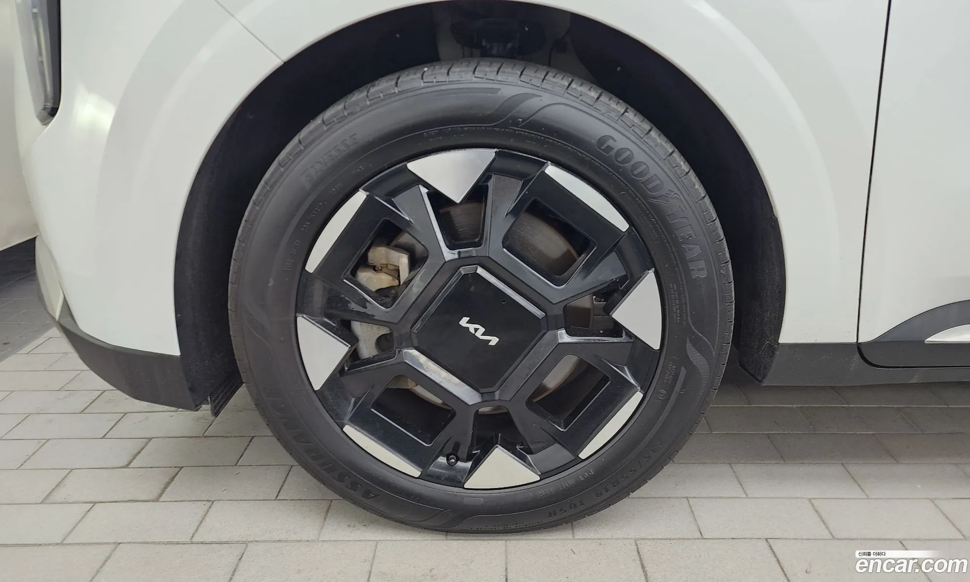 Kia Carnival 2024 KNANC81BBSS513813 — 26