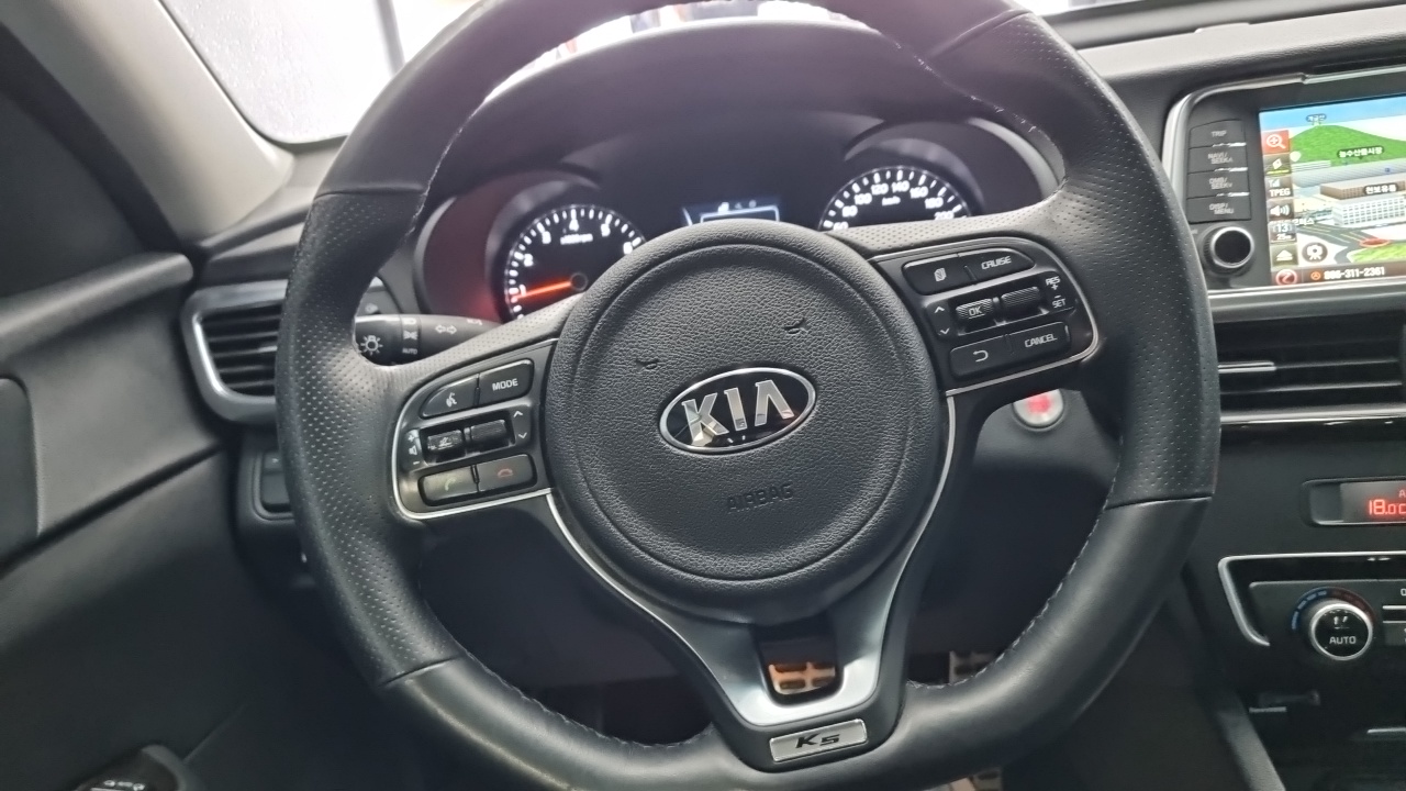 Kia K5 2016 — 16